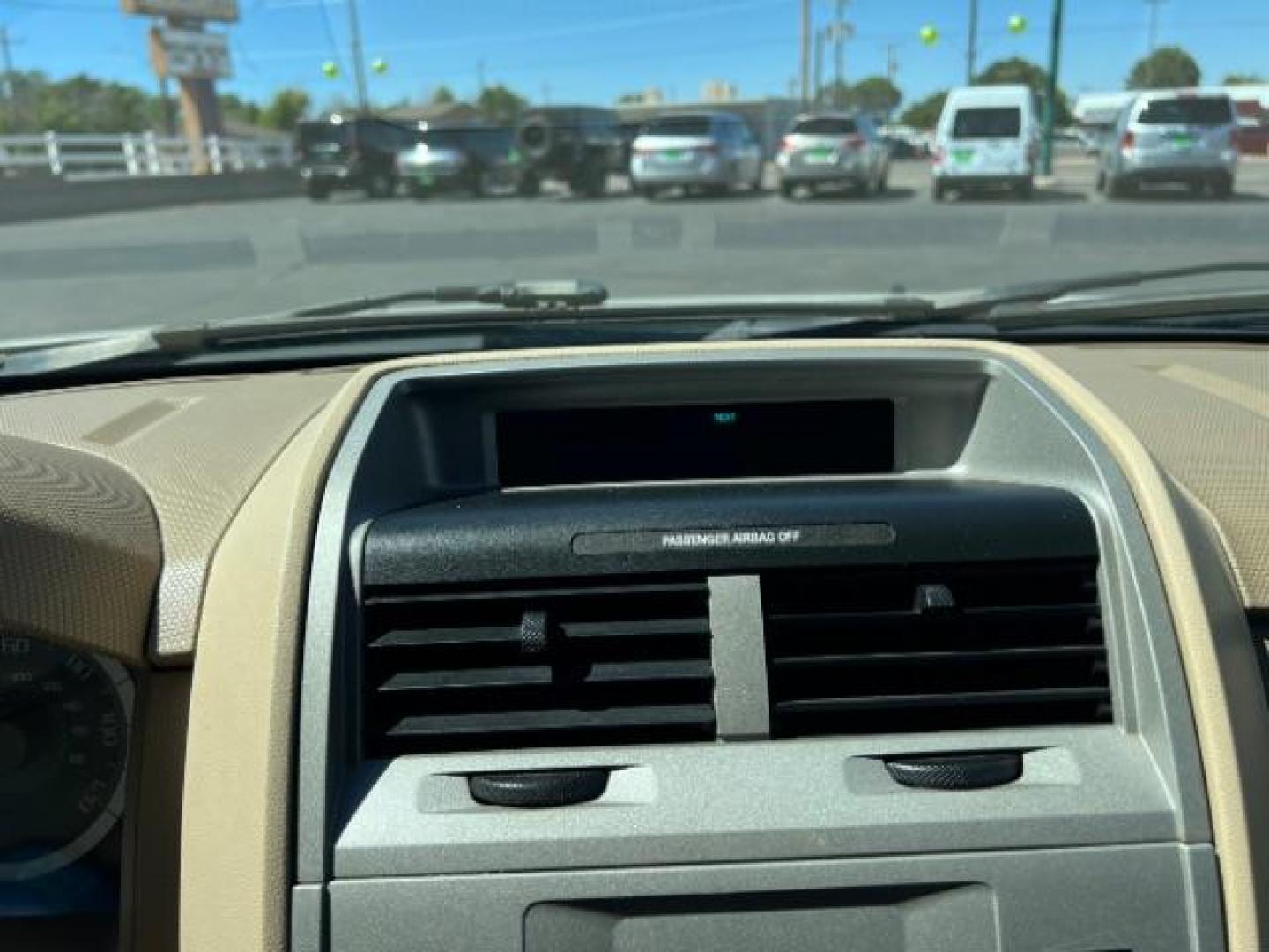 2009 White Suede /Camel Cloth Interior Ford Escape XLT FWD V6 (1FMCU03GX9K) with an 3.0L V6 DOHC 24V engine, 4-Speed Automatic transmission, located at 1865 East Red Hills Pkwy, St. George, 84770, (435) 628-0023, 37.120850, -113.543640 - Photo#16