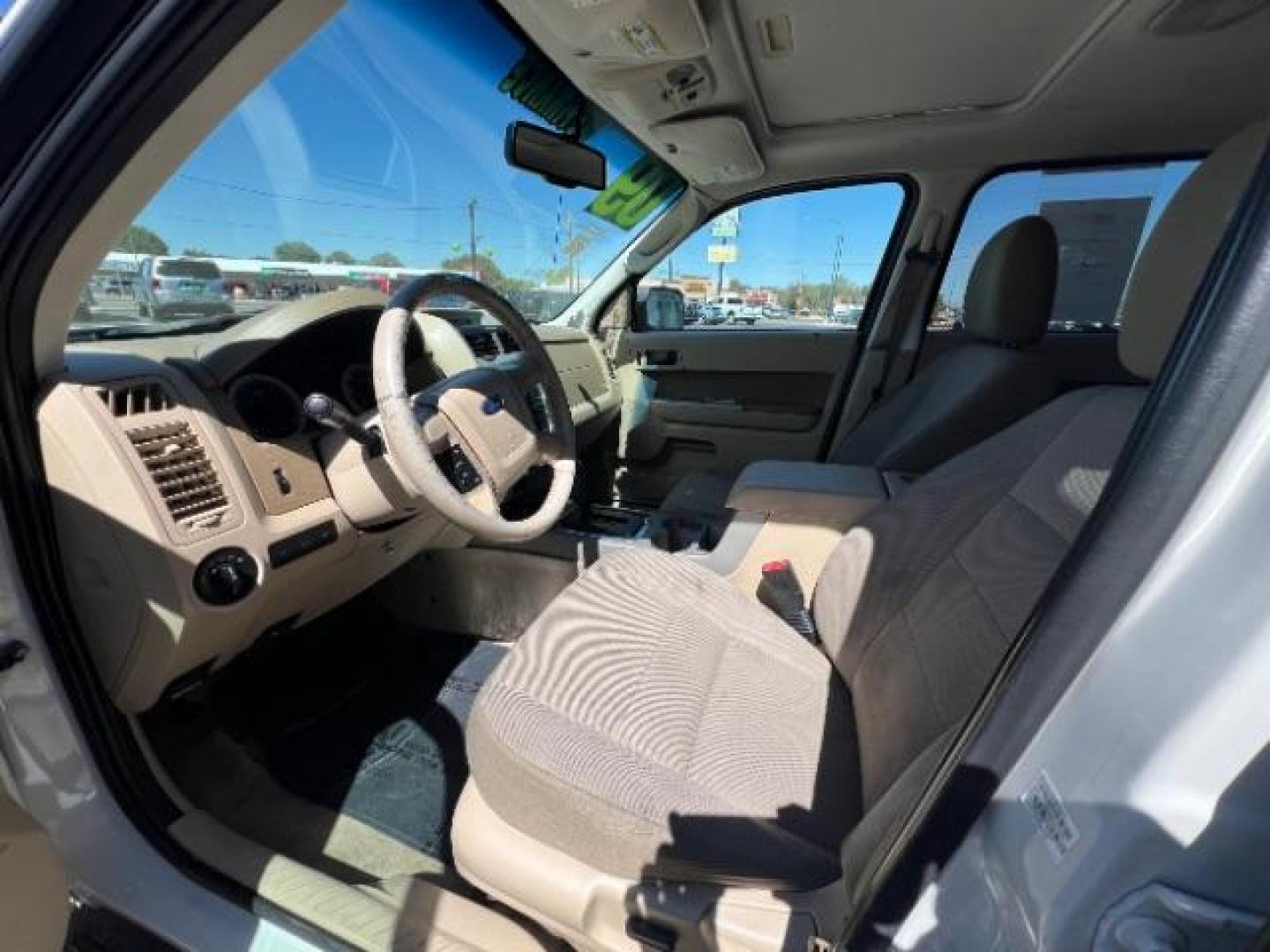 2009 White Suede /Camel Cloth Interior Ford Escape XLT FWD V6 (1FMCU03GX9K) with an 3.0L V6 DOHC 24V engine, 4-Speed Automatic transmission, located at 940 North Main Street, Cedar City, UT, 84720, (435) 628-0023, 37.692936, -113.061897 - We specialize in helping ALL people get the best financing available. No matter your credit score, good, bad or none we can get you an amazing rate. Had a bankruptcy, divorce, or repossessions? We give you the green light to get your credit back on the road. Low down and affordable payments that fit - Photo#12