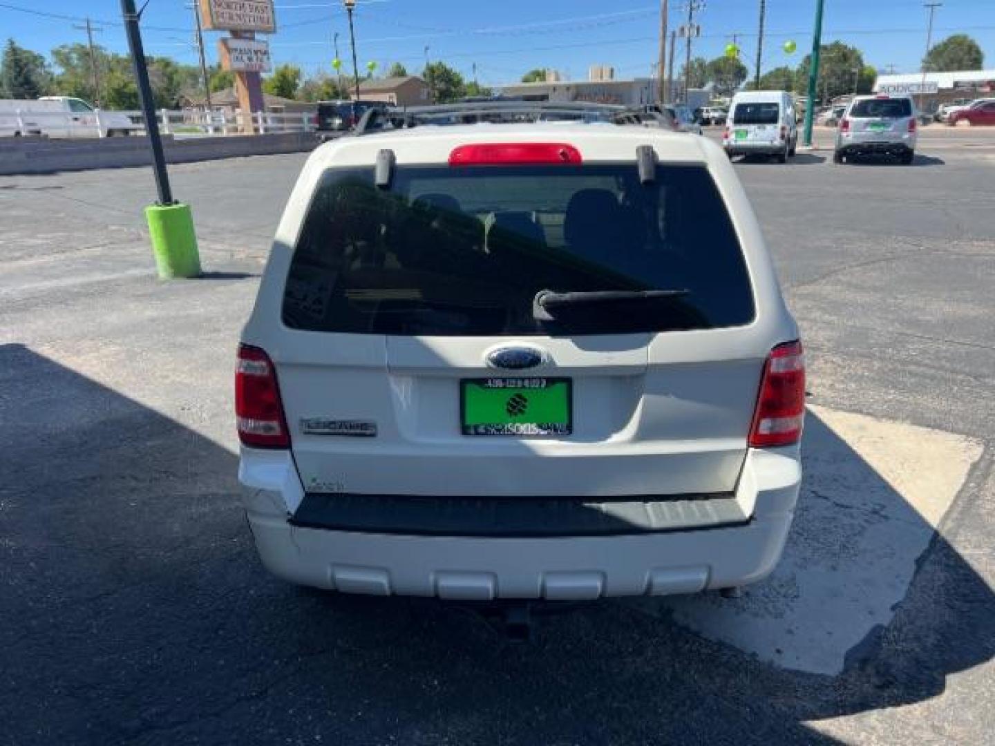 2009 White Suede /Camel Cloth Interior Ford Escape XLT FWD V6 (1FMCU03GX9K) with an 3.0L V6 DOHC 24V engine, 4-Speed Automatic transmission, located at 940 North Main Street, Cedar City, UT, 84720, (435) 628-0023, 37.692936, -113.061897 - We specialize in helping ALL people get the best financing available. No matter your credit score, good, bad or none we can get you an amazing rate. Had a bankruptcy, divorce, or repossessions? We give you the green light to get your credit back on the road. Low down and affordable payments that fit - Photo#6