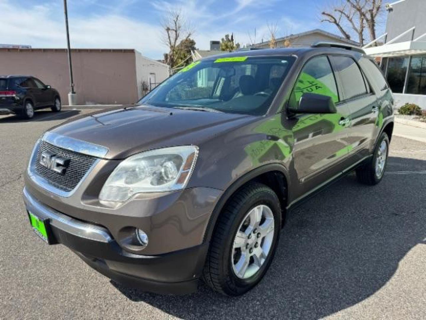 2009 Medium Brown Metalli /Ebony Cloth Interior GMC Acadia SLE-1 FWD (1GKER13D49J) with an 3.6L V6 DOHC 24V engine, 6-Speed Automatic transmission, located at 1865 East Red Hills Pkwy, St. George, 84770, (435) 628-0023, 37.120850, -113.543640 - Photo#3