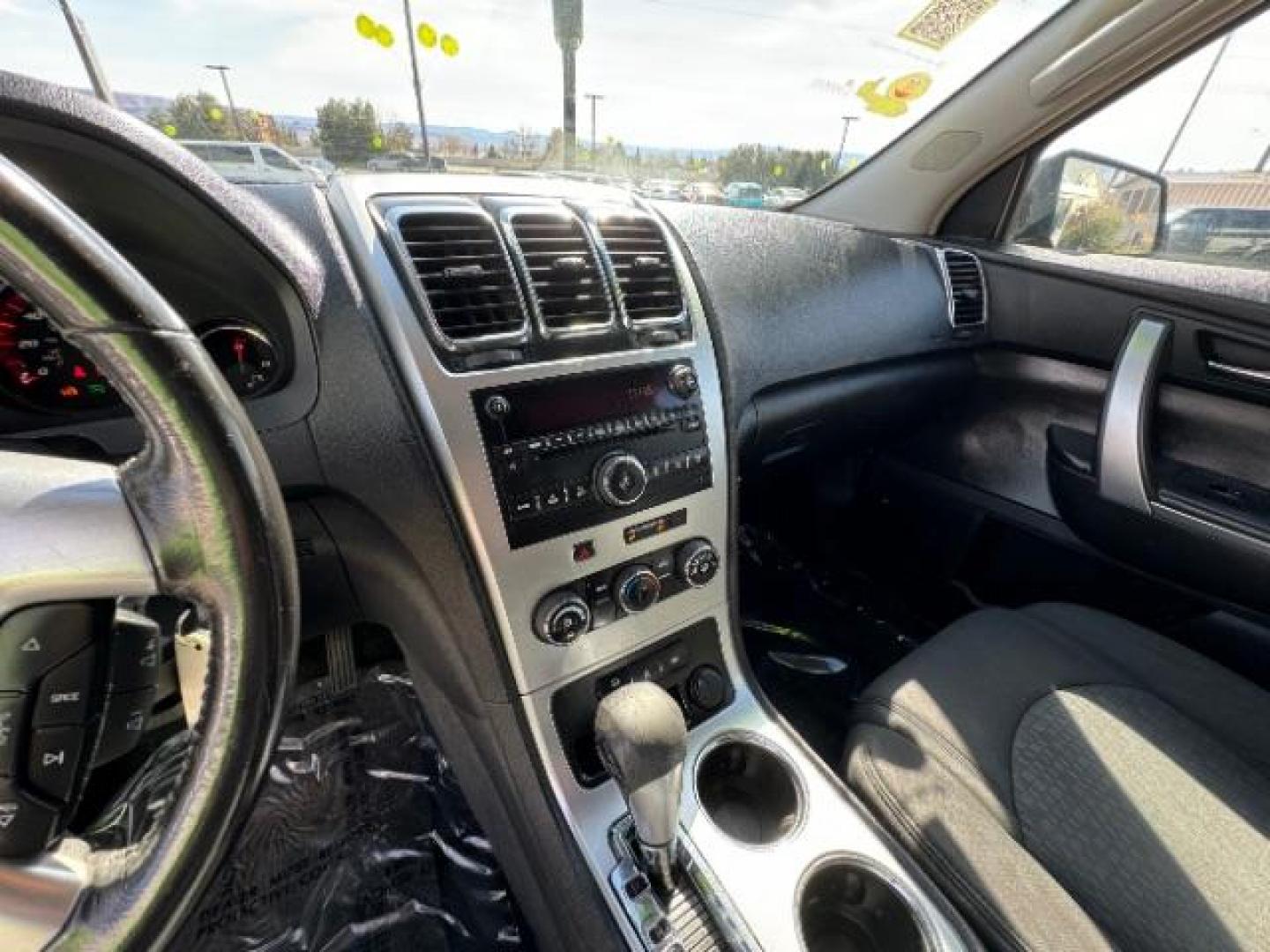 2009 Medium Brown Metalli /Ebony Cloth Interior GMC Acadia SLE-1 FWD (1GKER13D49J) with an 3.6L V6 DOHC 24V engine, 6-Speed Automatic transmission, located at 1865 East Red Hills Pkwy, St. George, 84770, (435) 628-0023, 37.120850, -113.543640 - We specialize in helping ALL people get the best financing available. No matter your credit score, good, bad or none we can get you an amazing rate. Had a bankruptcy, divorce, or repossessions? We give you the green light to get your credit back on the road. Low down and affordable payments that fit - Photo#19