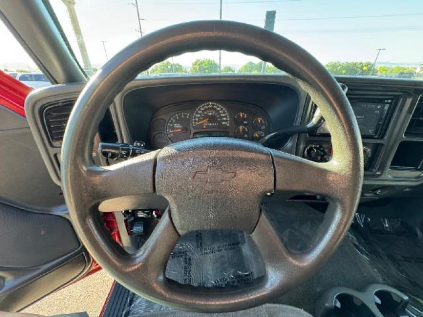 2006 Victory Red /Dark Charcoal Cloth Interior Chevrolet Silverado 1500 LS2 Crew Cab 2WD (2GCEC13V861) with an 4.8L V8 OHV 16V engine, 4-Speed Automatic transmission, located at 1865 East Red Hills Pkwy, St. George, 84770, (435) 628-0023, 37.120850, -113.543640 - We specialize in helping ALL people get the best financing available. No matter your credit score, good, bad or none we can get you an amazing rate. Had a bankruptcy, divorce, or repossessions? We give you the green light to get your credit back on the road. Low down and affordable payments that fit - Photo#21