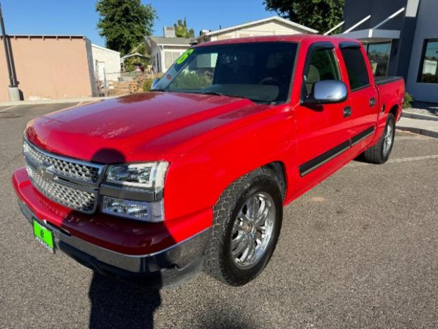 2006 Victory Red /Dark Charcoal Cloth Interior Chevrolet Silverado 1500 LS2 Crew Cab 2WD (2GCEC13V861) with an 4.8L V8 OHV 16V engine, 4-Speed Automatic transmission, located at 1865 East Red Hills Pkwy, St. George, 84770, (435) 628-0023, 37.120850, -113.543640 - We specialize in helping ALL people get the best financing available. No matter your credit score, good, bad or none we can get you an amazing rate. Had a bankruptcy, divorce, or repossessions? We give you the green light to get your credit back on the road. Low down and affordable payments that fit - Photo#3