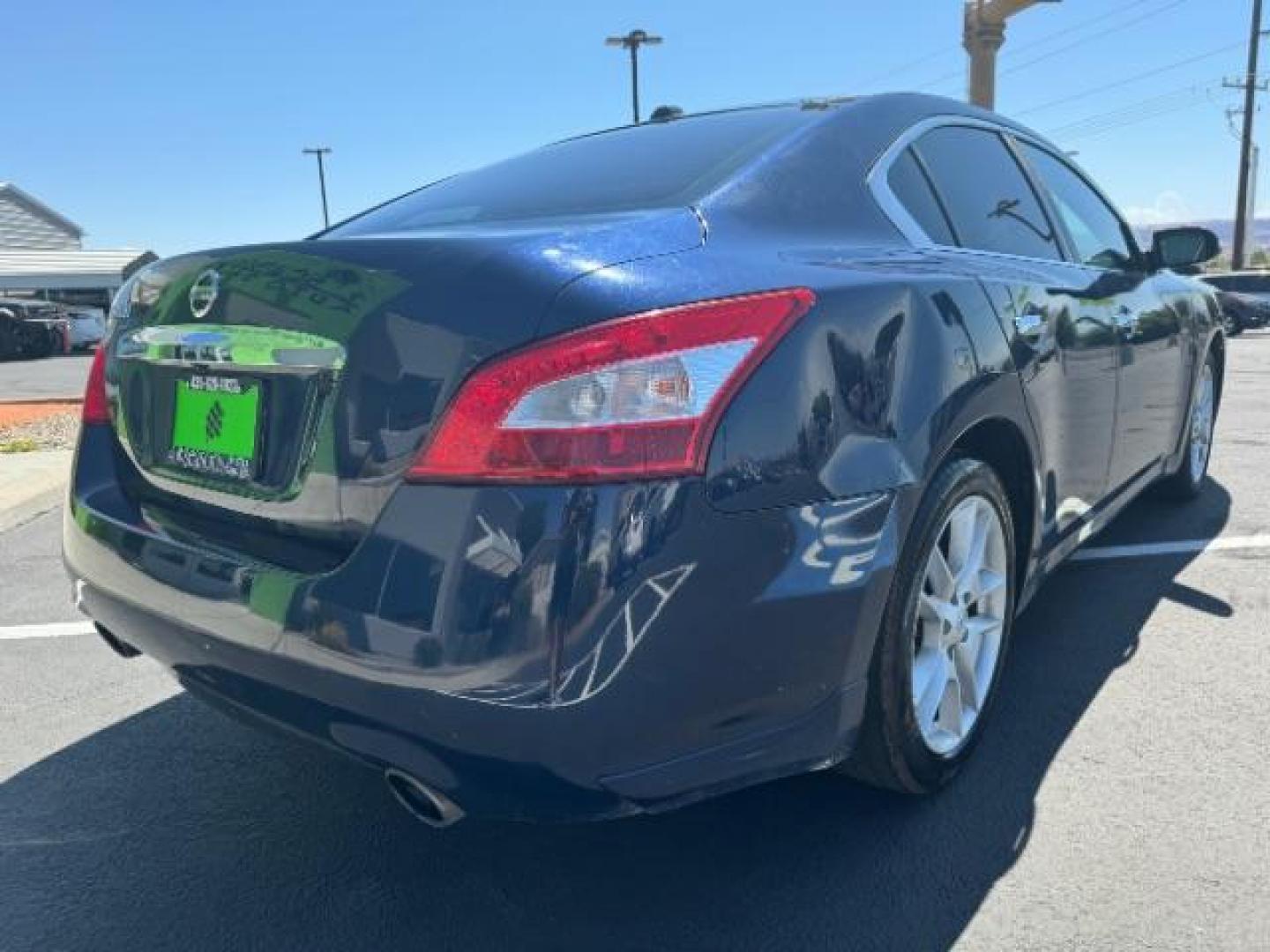 2011 Navy Blue Metallic Nissan Maxima SV (1N4AA5AP8BC) with an 3.5L V6 DOHC 24V engine, Continuously Variabl transmission, located at 940 North Main Street, Cedar City, UT, 84720, (435) 628-0023, 37.692936, -113.061897 - Photo#6