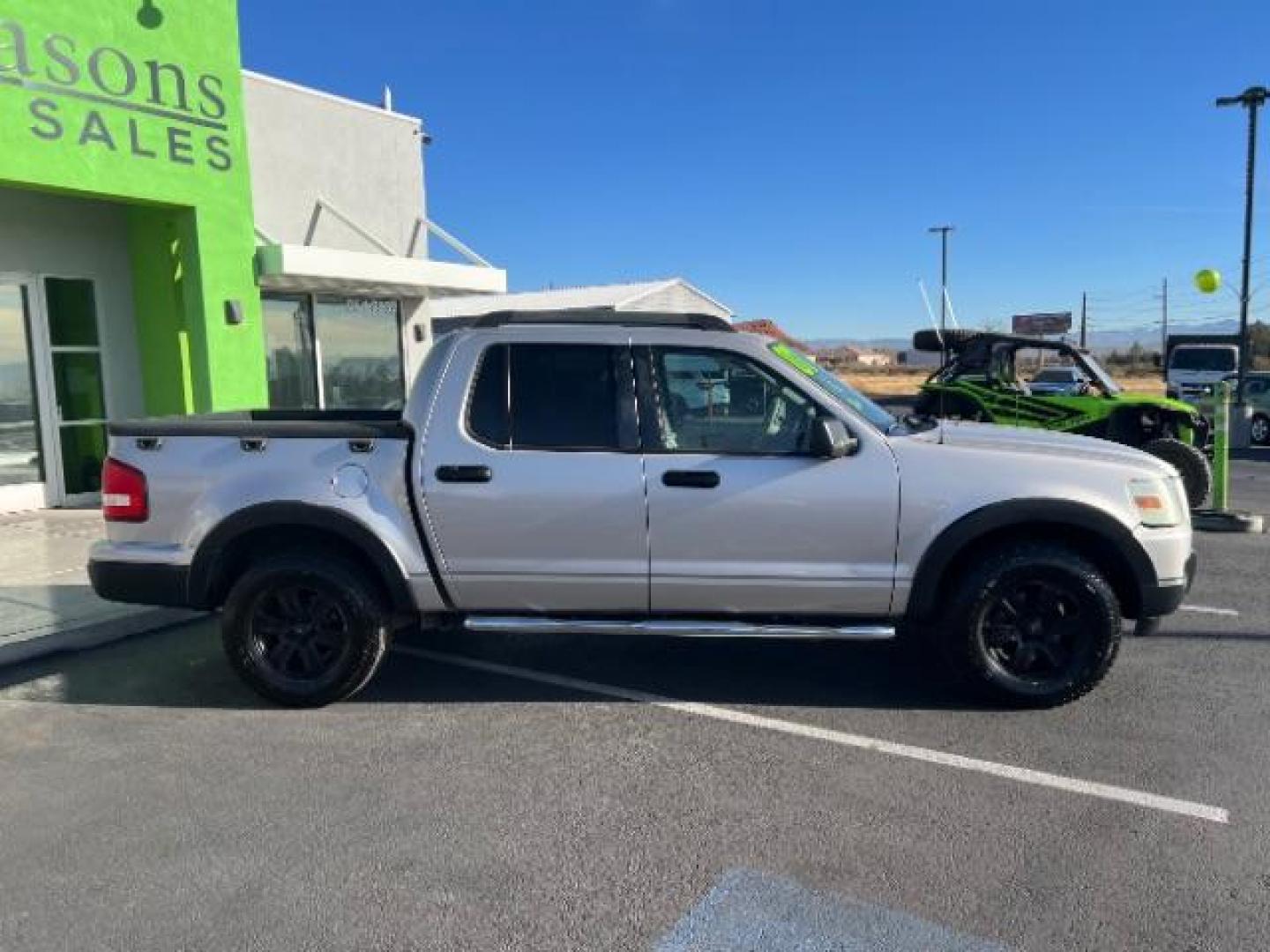 2007 Silver Birch Metalli /Camel Cloth Interior Ford Explorer Sport Trac XLT 4.0L 2WD (1FMEU31KX7U) with an 4.0L V6 SOHC 12V FFV engine, 5-Speed Automatic transmission, located at 1865 East Red Hills Pkwy, St. George, 84770, (435) 628-0023, 37.120850, -113.543640 - We specialize in helping ALL people get the best financing available. No matter your credit score, good, bad or none we can get you an amazing rate. Had a bankruptcy, divorce, or repossessions? We give you the green light to get your credit back on the road. Low down and affordable payments that fit - Photo#7