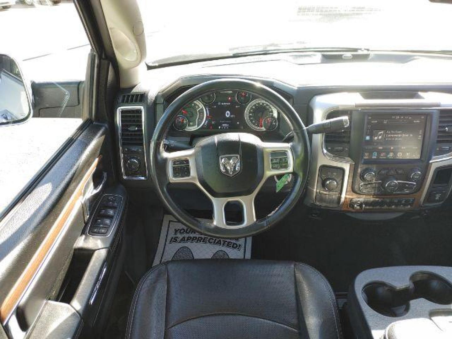 2017 Bright Silver Metallic Clear Coat /Black, leather RAM 2500 Laramie Crew Cab SWB 4WD (3C6UR5FL6HG) with an 6.7L L6 OHV 24V TURBO DIESEL engine, 6-Speed Automatic transmission, located at 1865 East Red Hills Pkwy, St. George, 84770, (435) 628-0023, 37.120850, -113.543640 - We specialize in helping ALL people get the best financing available. No matter your credit score, good, bad or none we can get you an amazing rate. Had a bankruptcy, divorce, or repossessions? We give you the green light to get your credit back on the road. Low down and affordable payments that fit - Photo#8