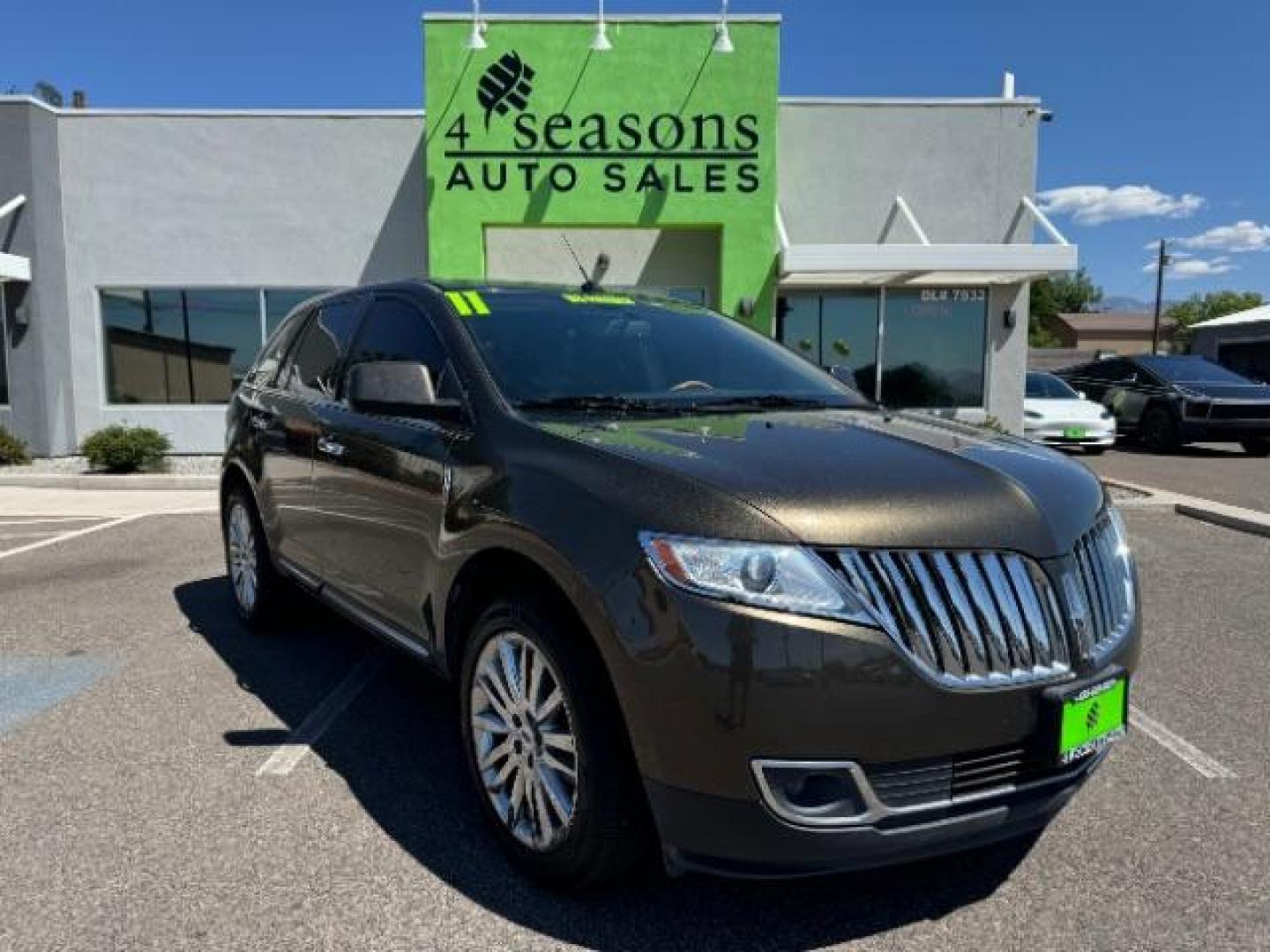 2011 Earth Metallic /Charcoal Black Leather Interior Lincoln MKX FWD (2LMDJ6JK0BB) with an 3.7L V6 DOHC 24V engine, 6-Speed Automatic transmission, located at 940 North Main Street, Cedar City, UT, 84720, (435) 628-0023, 37.692936, -113.061897 - Photo#0