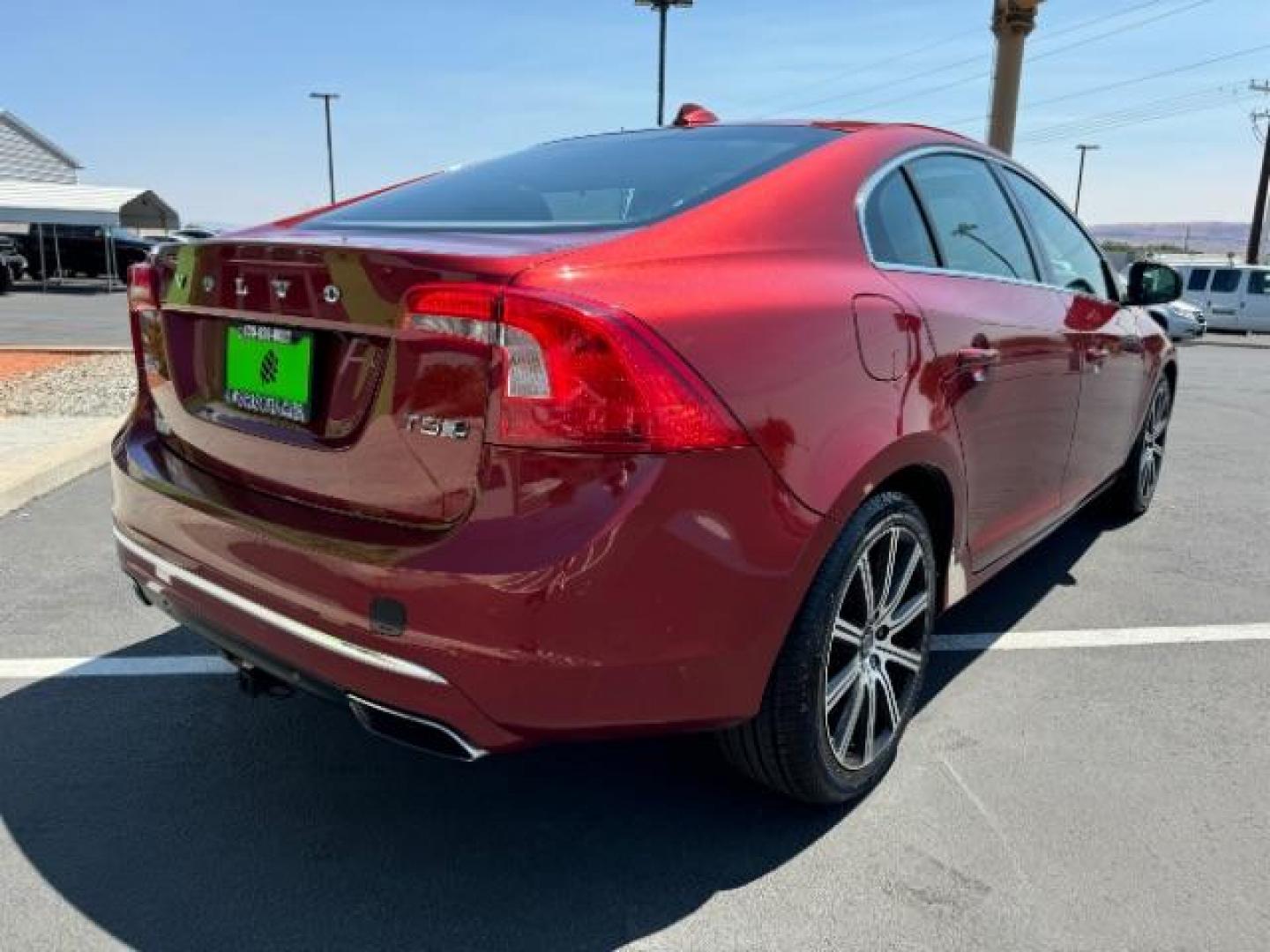 2016 Flamenco Red Metalli /Beechwood/Off-Black, Volvo S60 T5 Inscription Plati (LYV612TM2GB) with an 2.5L L5 DOHC 20V engine, 6-Speed Automatic transmission, located at 1865 East Red Hills Pkwy, St. George, 84770, (435) 628-0023, 37.120850, -113.543640 - We specialize in helping ALL people get the best financing available. No matter your credit score, good, bad or none we can get you an amazing rate. Had a bankruptcy, divorce, or repossessions? We give you the green light to get your credit back on the road. Low down and affordable payments that fit - Photo#6