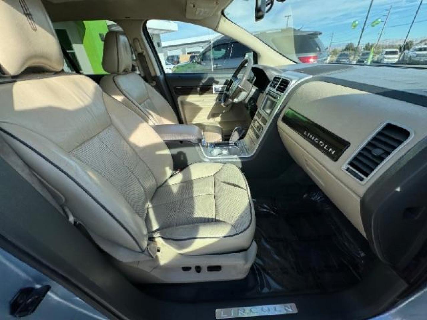 2008 Light Ice Blue /Light Camel Leather Lincoln MKX AWD (2LMDU88CX8B) with an 3.5L V6 DOHC 24V engine, 6-Speed Automatic transmission, located at 940 North Main Street, Cedar City, UT, 84720, (435) 628-0023, 37.692936, -113.061897 - Photo#36