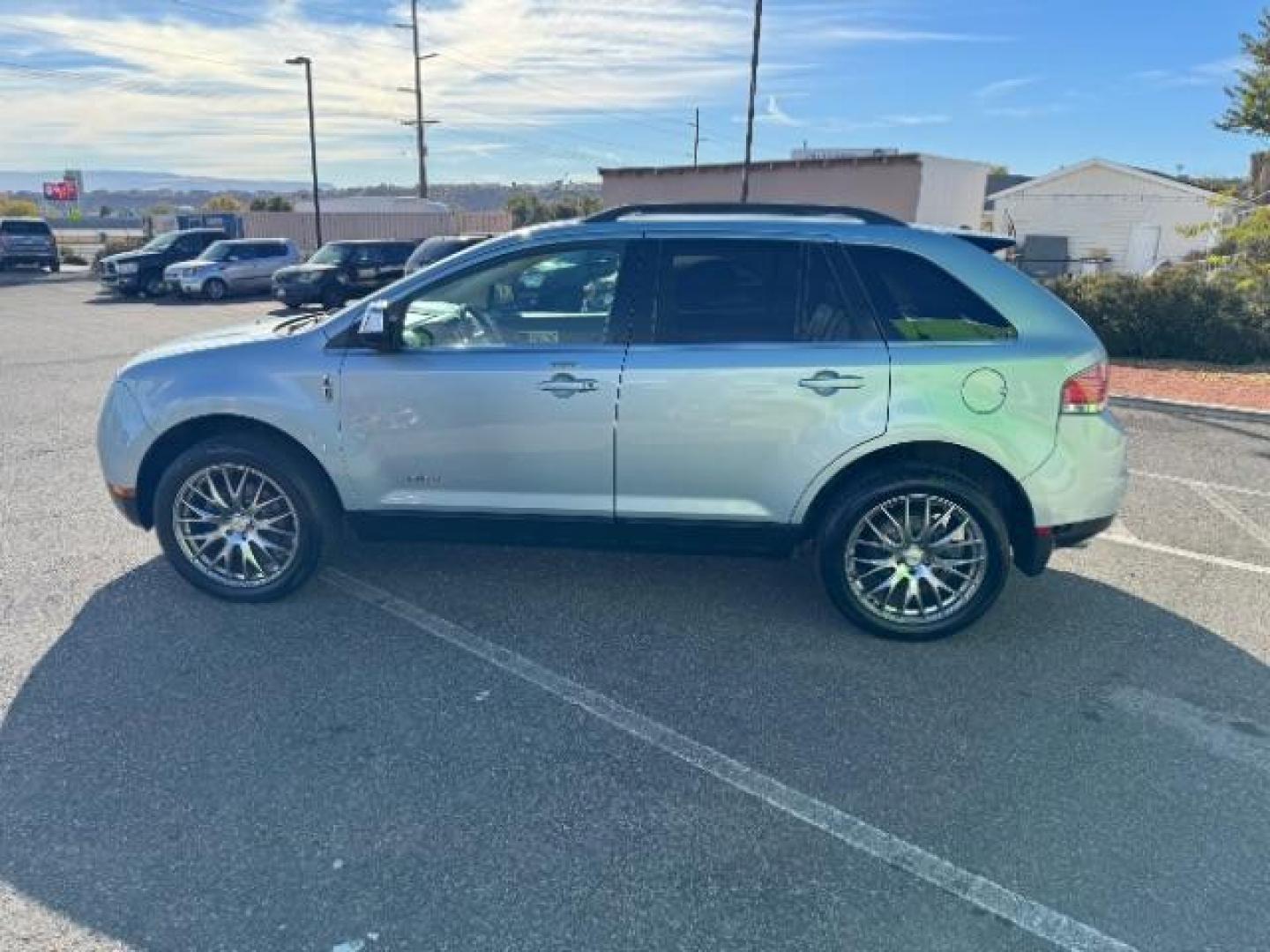 2008 Light Ice Blue /Light Camel Leather Lincoln MKX AWD (2LMDU88CX8B) with an 3.5L V6 DOHC 24V engine, 6-Speed Automatic transmission, located at 940 North Main Street, Cedar City, UT, 84720, (435) 628-0023, 37.692936, -113.061897 - Photo#5