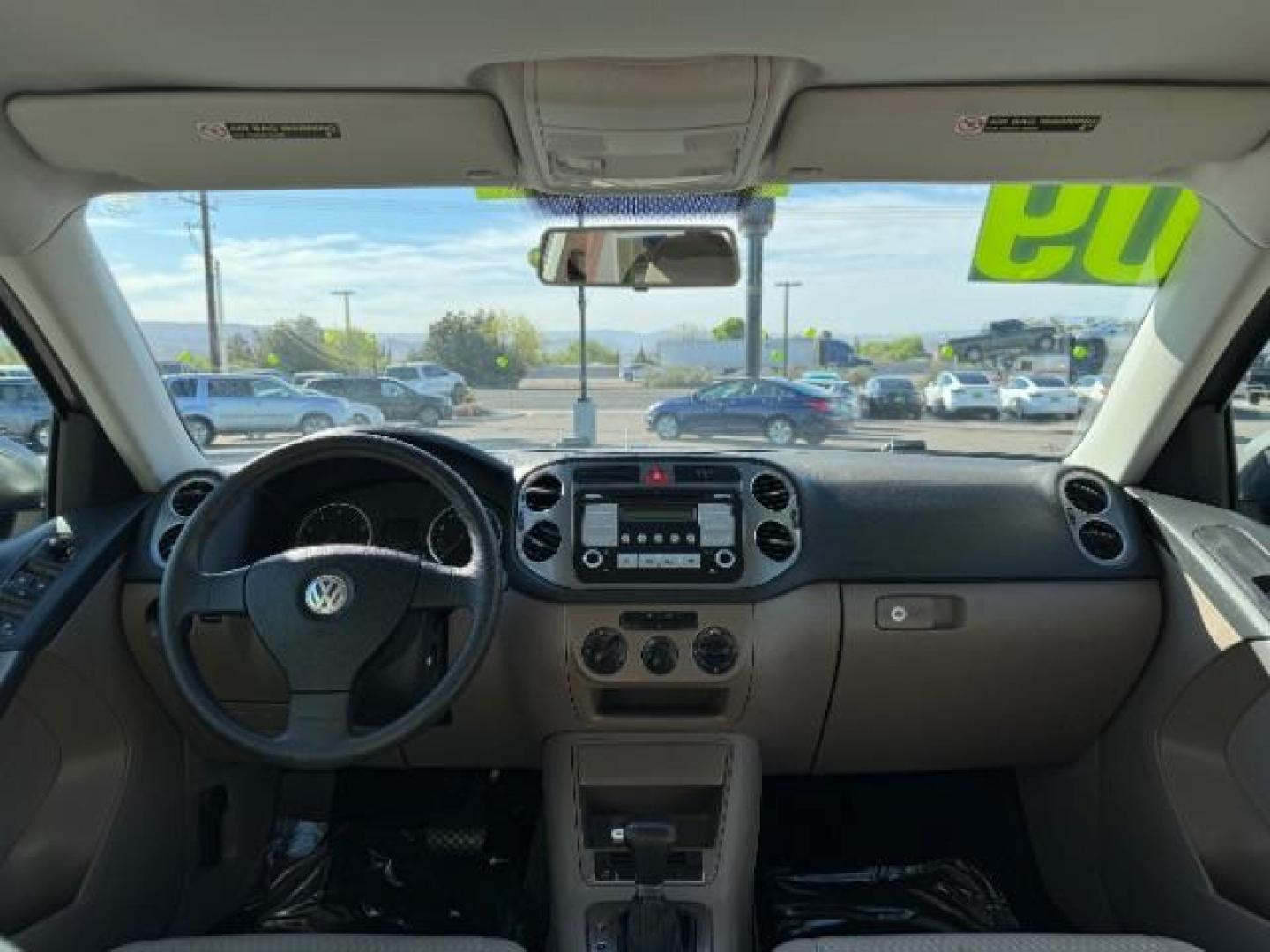 2009 Reflex Silver Metall /Charcoal Cloth Inter Volkswagen Tiguan SE (WVGAV75N39W) with an 2.0L L4 DOHC 16V TUR engine, 6-Speed Automatic transmission, located at 1865 East Red Hills Pkwy, St. George, 84770, (435) 628-0023, 37.120850, -113.543640 - Photo#23