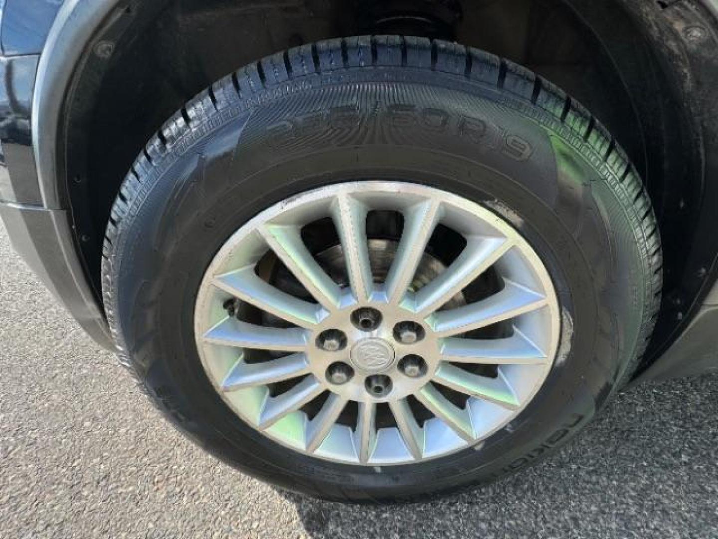 2012 Carbon Black Metallic /Ebony Cloth Interior Buick Enclave Convenience AWD (5GAKVBEDXCJ) with an 3.6L V6 DOHC 24V engine, 6-Speed Automatic Overdrive transmission, located at 940 North Main Street, Cedar City, UT, 84720, (435) 628-0023, 37.692936, -113.061897 - Photo#15