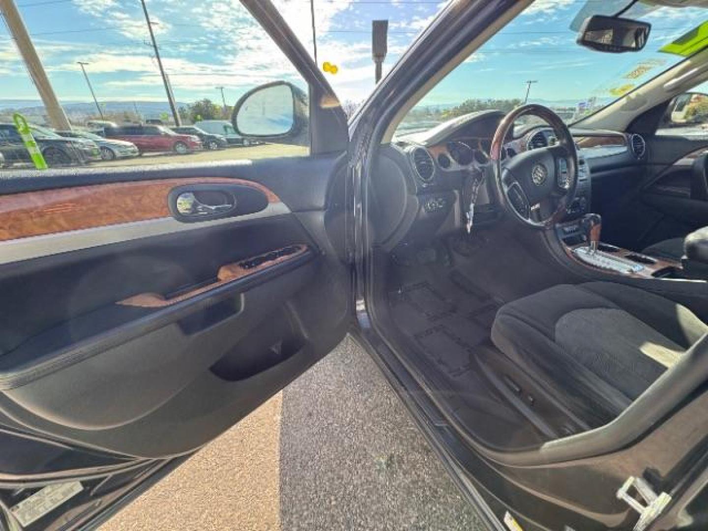 2012 Carbon Black Metallic /Ebony Cloth Interior Buick Enclave Convenience AWD (5GAKVBEDXCJ) with an 3.6L V6 DOHC 24V engine, 6-Speed Automatic Overdrive transmission, located at 940 North Main Street, Cedar City, UT, 84720, (435) 628-0023, 37.692936, -113.061897 - Photo#16