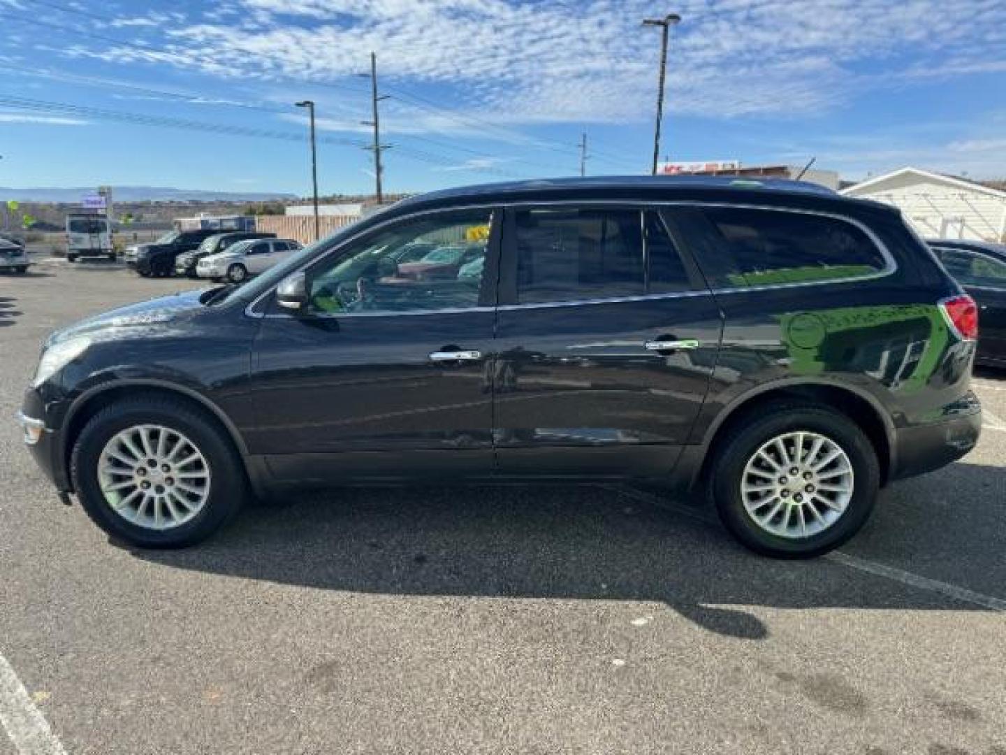 2012 Carbon Black Metallic /Ebony Cloth Interior Buick Enclave Convenience AWD (5GAKVBEDXCJ) with an 3.6L V6 DOHC 24V engine, 6-Speed Automatic Overdrive transmission, located at 940 North Main Street, Cedar City, UT, 84720, (435) 628-0023, 37.692936, -113.061897 - Photo#5