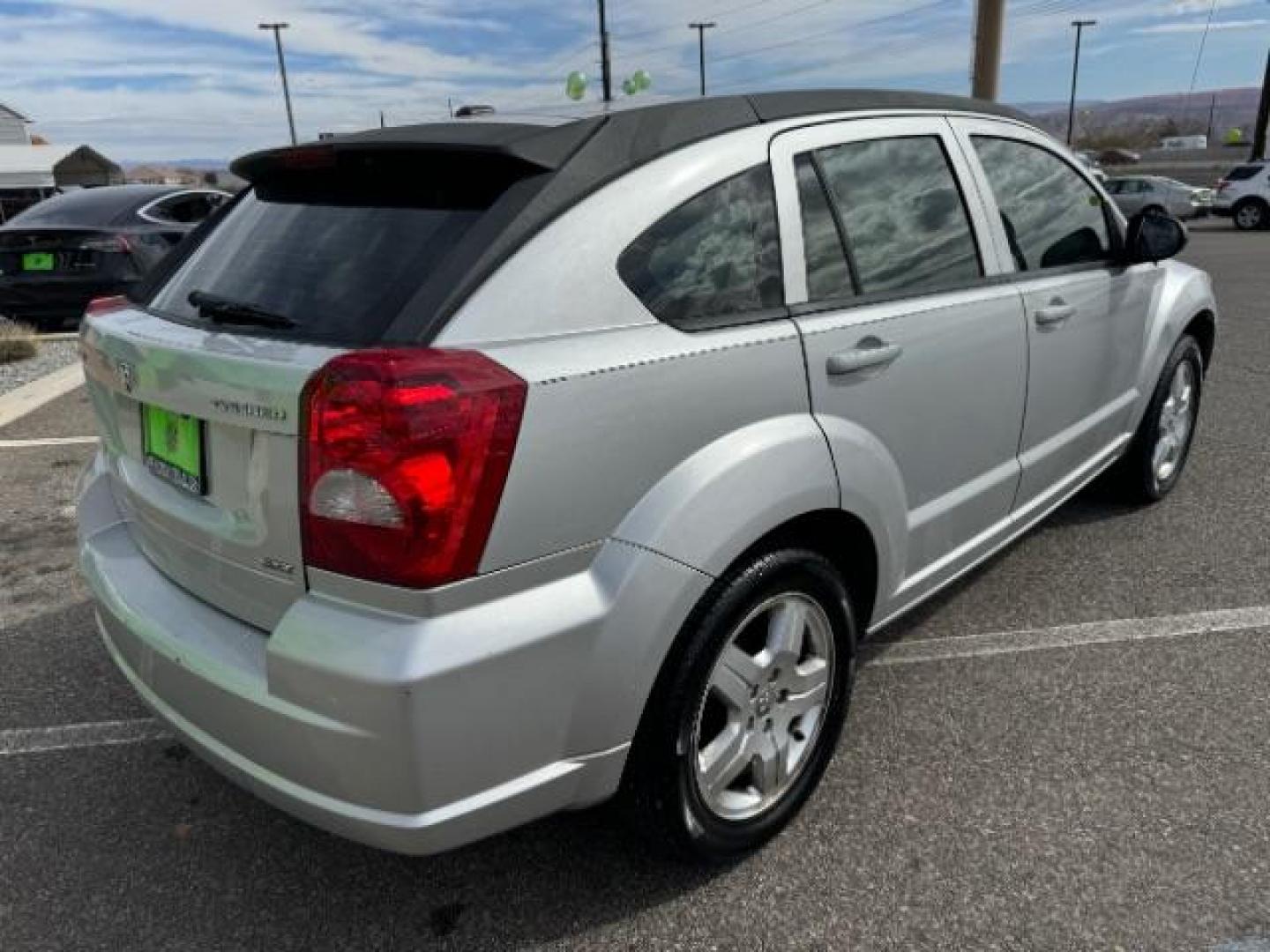 2009 Bright Silver Metallic /Dark Slate Gray Cloth Interior Dodge Caliber SXT (1B3HB48A99D) with an 2.0L L4 DOHC 16V engine, Continuously Variable Transmission transmission, located at 1865 East Red Hills Pkwy, St. George, 84770, (435) 628-0023, 37.120850, -113.543640 - We specialize in helping ALL people get the best financing available. No matter your credit score, good, bad or none we can get you an amazing rate. Had a bankruptcy, divorce, or repossessions? We give you the green light to get your credit back on the road. Low down and affordable payments that fit - Photo#9