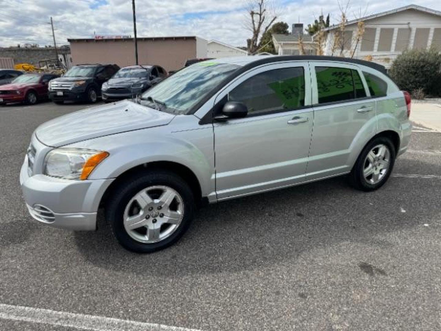 2009 Bright Silver Metallic /Dark Slate Gray Cloth Interior Dodge Caliber SXT (1B3HB48A99D) with an 2.0L L4 DOHC 16V engine, Continuously Variable Transmission transmission, located at 1865 East Red Hills Pkwy, St. George, 84770, (435) 628-0023, 37.120850, -113.543640 - We specialize in helping ALL people get the best financing available. No matter your credit score, good, bad or none we can get you an amazing rate. Had a bankruptcy, divorce, or repossessions? We give you the green light to get your credit back on the road. Low down and affordable payments that fit - Photo#4