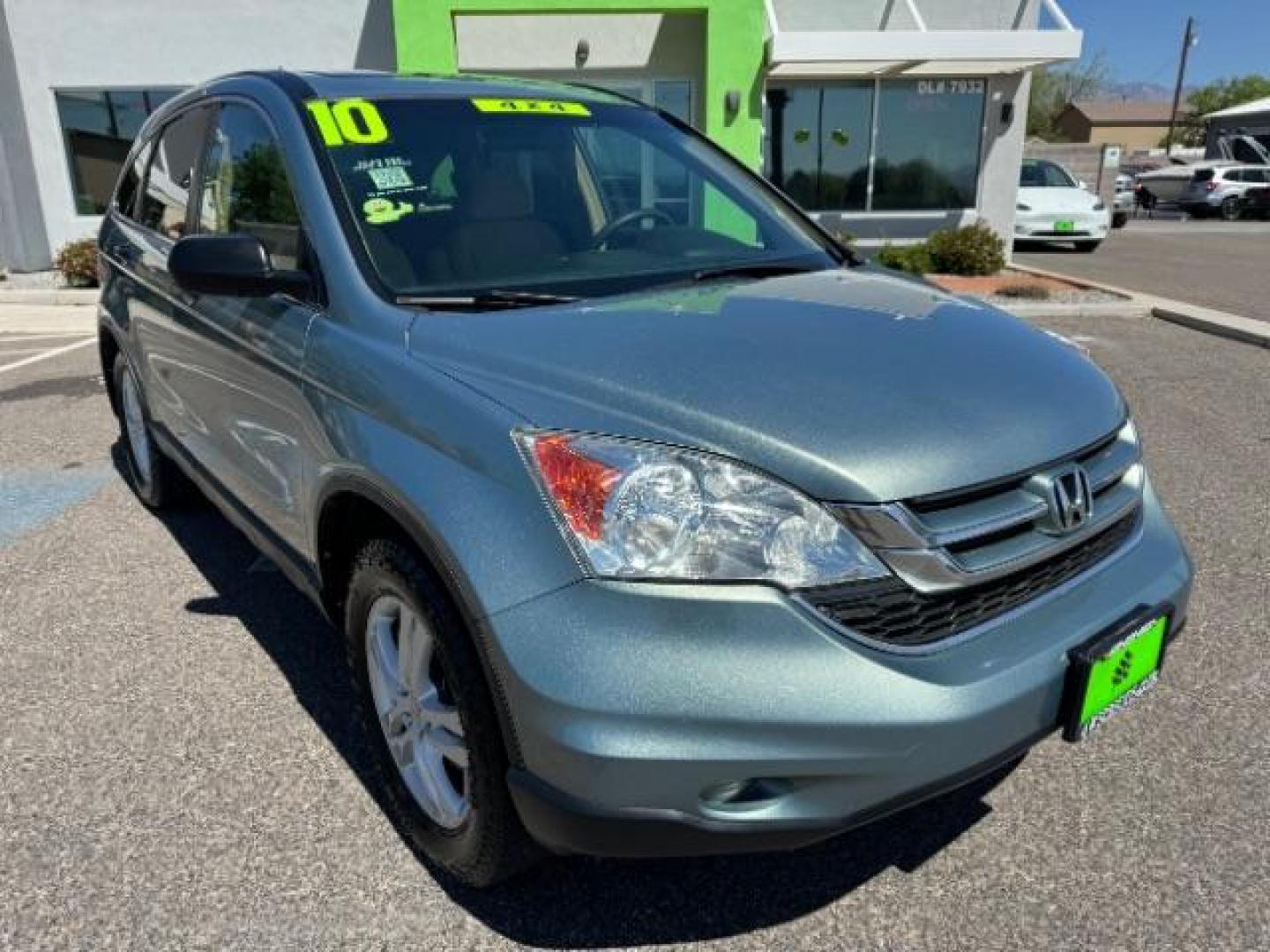 2010 Opal Sage Metallic /Ivory Cloth Interior Honda CR-V EX 4WD 5-Speed AT (5J6RE4H53AL) with an 2.4L L4 DOHC 16V engine, 5-Speed Automatic transmission, located at 940 North Main Street, Cedar City, UT, 84720, (435) 628-0023, 37.692936, -113.061897 - We specialize in helping ALL people get the best financing available. No matter your credit score, good, bad or none we can get you an amazing rate. Had a bankruptcy, divorce, or repossessions? We give you the green light to get your credit back on the road. Low down and affordable payments that fit - Photo#1