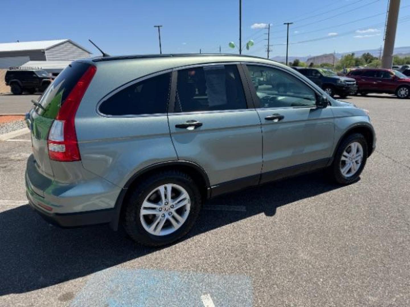 2010 Opal Sage Metallic /Ivory Cloth Interior Honda CR-V EX 4WD 5-Speed AT (5J6RE4H53AL) with an 2.4L L4 DOHC 16V engine, 5-Speed Automatic transmission, located at 940 North Main Street, Cedar City, UT, 84720, (435) 628-0023, 37.692936, -113.061897 - Photo#10