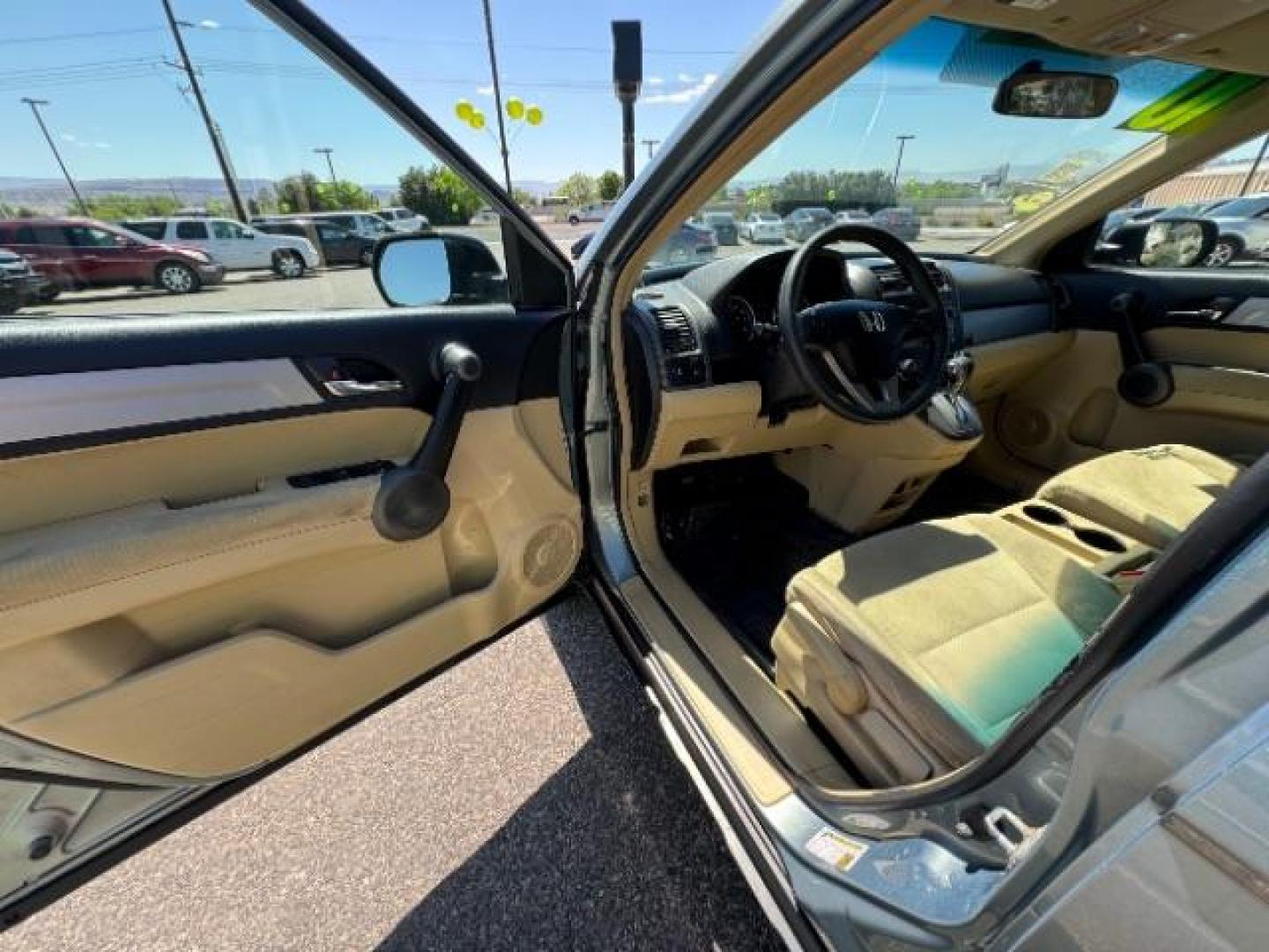 2010 Opal Sage Metallic /Ivory Cloth Interior Honda CR-V EX 4WD 5-Speed AT (5J6RE4H53AL) with an 2.4L L4 DOHC 16V engine, 5-Speed Automatic transmission, located at 940 North Main Street, Cedar City, UT, 84720, (435) 628-0023, 37.692936, -113.061897 - Photo#16