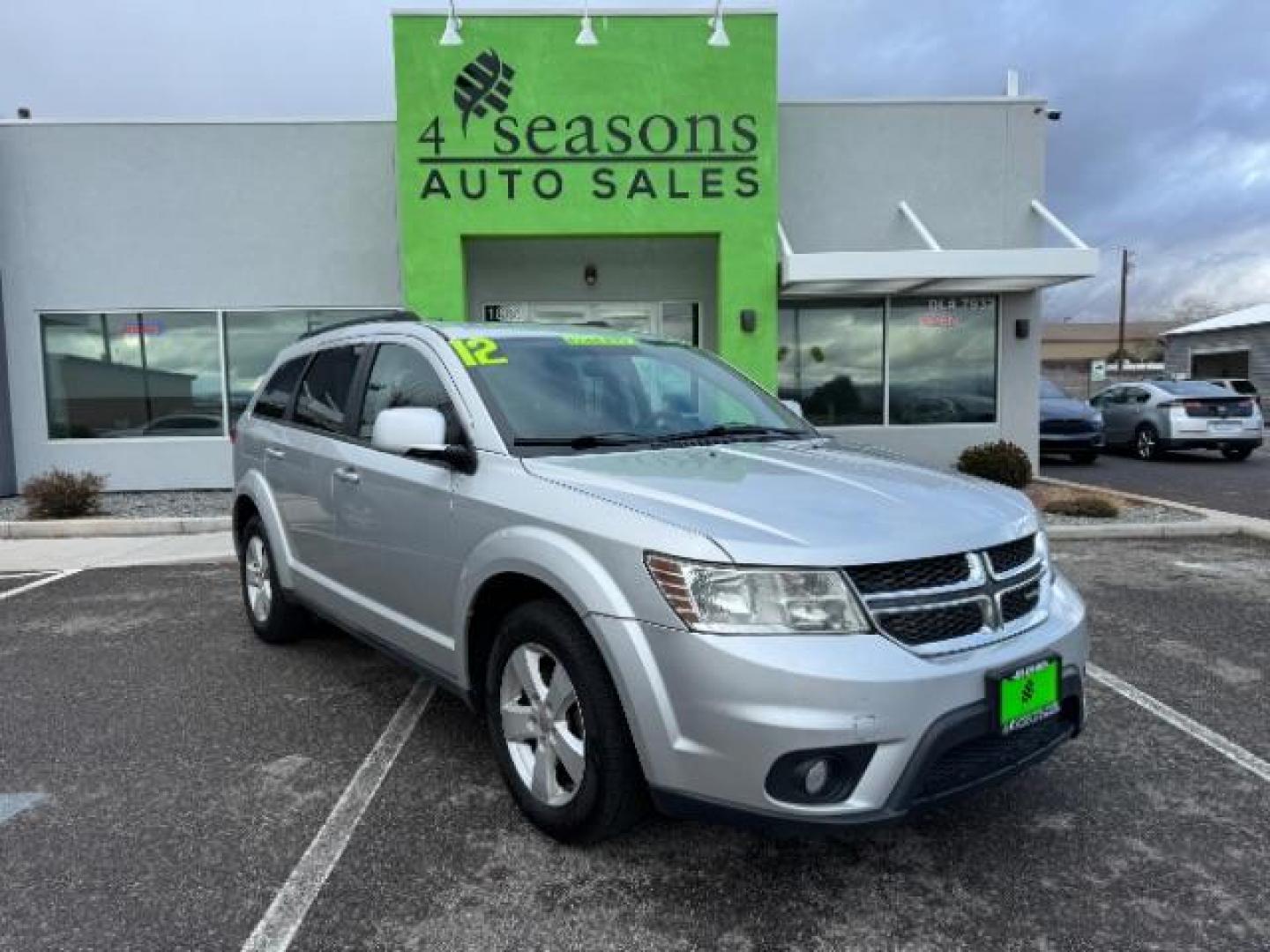 2012 Bright Silver Metall /Black Cloth Interior Dodge Journey SXT (3C4PDCBG8CT) with an 3.6L V6 DOHC 24V engine, 6-Speed Automatic transmission, located at 940 North Main Street, Cedar City, UT, 84720, (435) 628-0023, 37.692936, -113.061897 - Photo#0