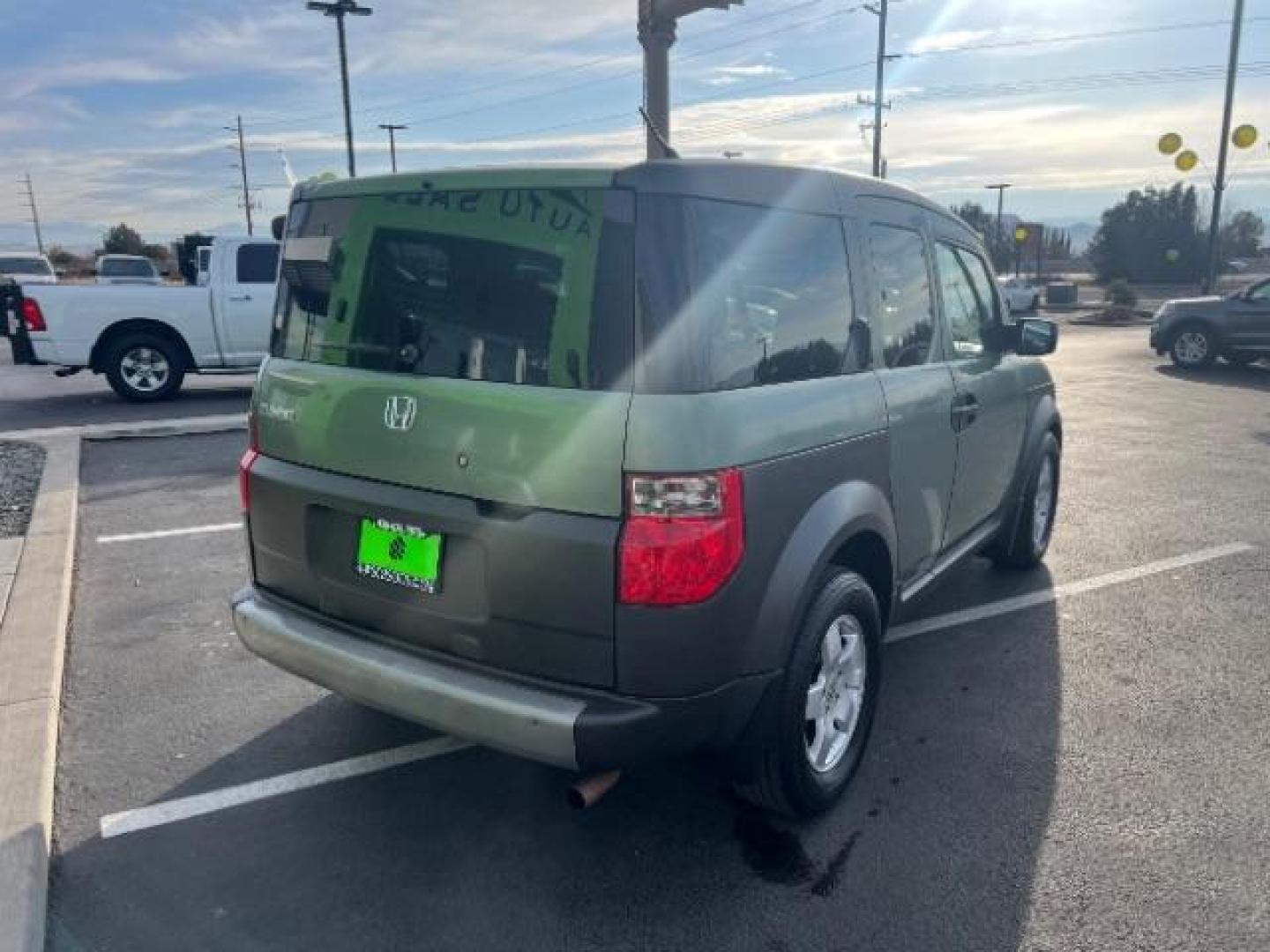 2003 Galapagos Green Meta /Black/Gray Cloth Int Honda Element EX 2WD (5J6YH18533L) with an 2.4L L4 DOHC 16V engine, 5 speed automatic transmission, located at 1865 East Red Hills Pkwy, St. George, 84770, (435) 628-0023, 37.120850, -113.543640 - We specialize in helping ALL people get the best financing available. No matter your credit score, good, bad or none we can get you an amazing rate. Had a bankruptcy, divorce, or repossessions? We give you the green light to get your credit back on the road. Low down and affordable payments that fit - Photo#6