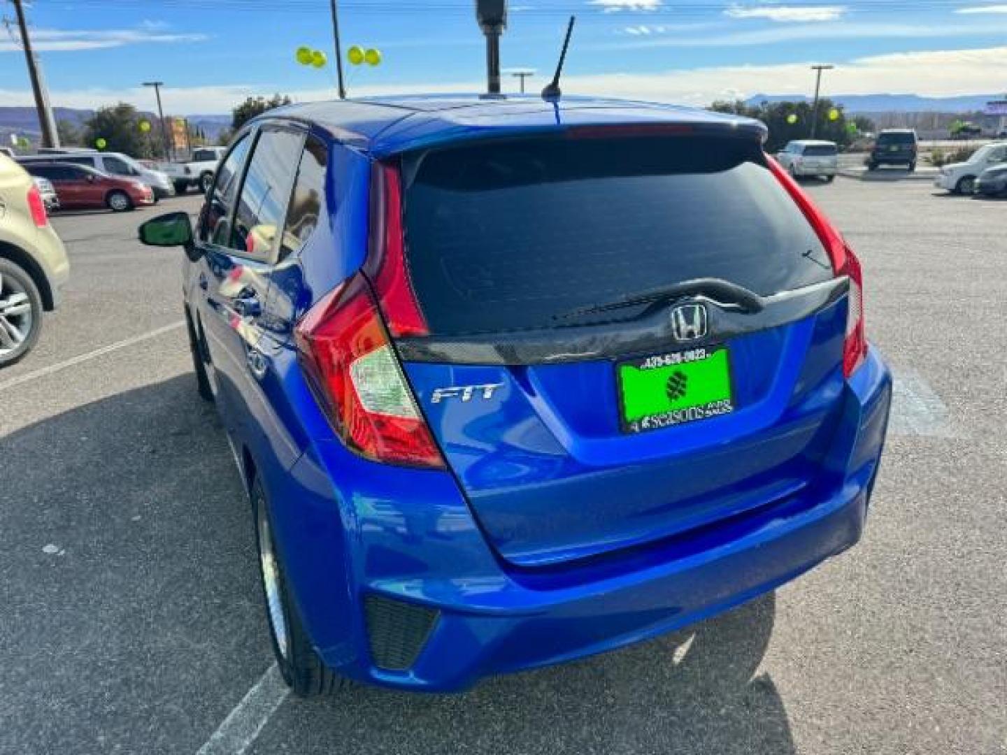 2015 Aegean Blue Metallic Honda Fit HATCHBACK 4-DR (3HGGK5G59FM) with an 1.5L L4 SOHC 16V engine, 6-Speed Manual transmission, located at 1865 East Red Hills Pkwy, St. George, 84770, (435) 628-0023, 37.120850, -113.543640 - Photo#6