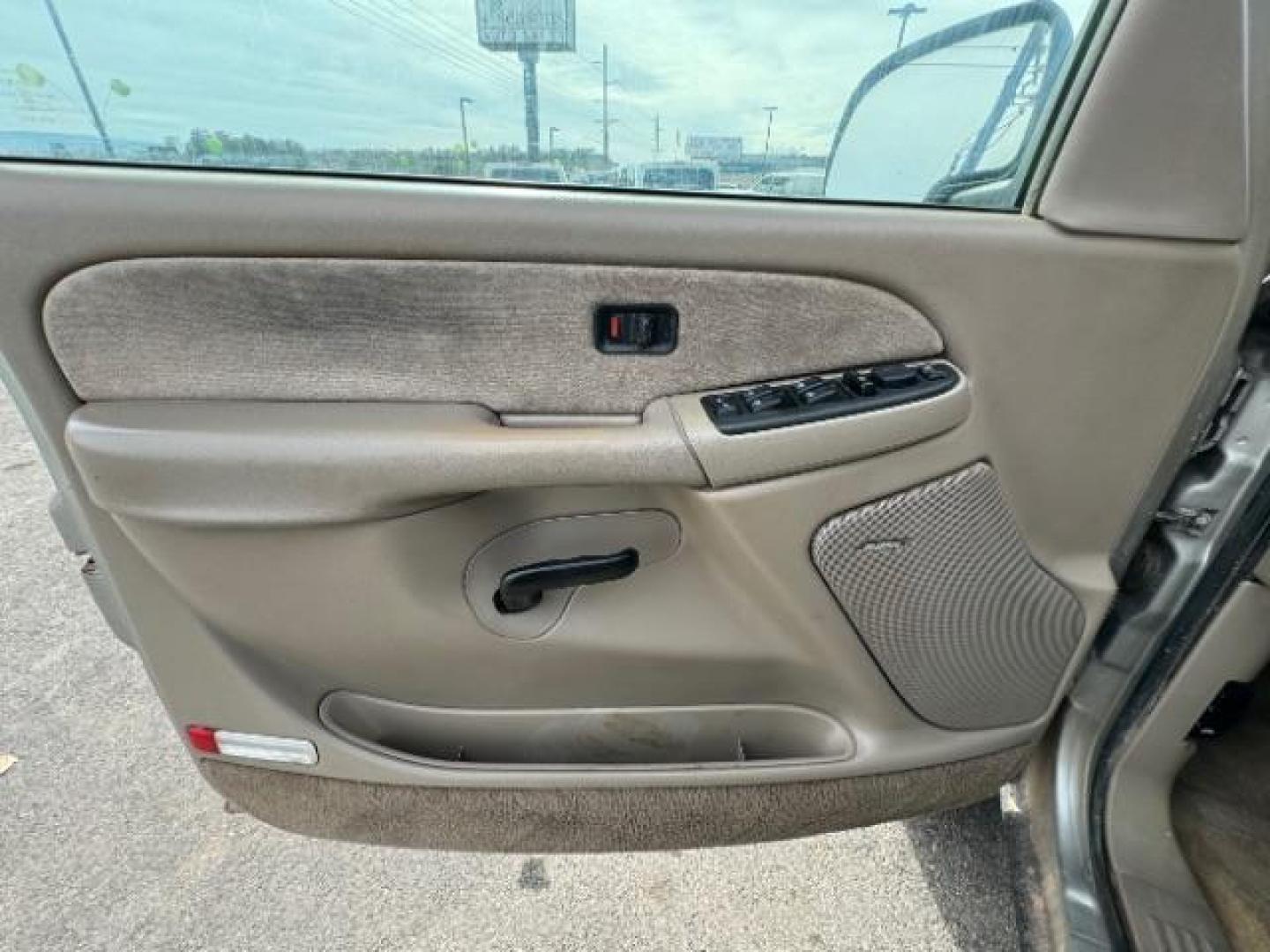 2003 Light Pewter Metalli /Dark Charcoal Cloth Interior Chevrolet Silverado 1500 HD LS Crew Cab 4WD (1GCGK13U03F) with an 6.0L V8 OHV 16V engine, 4-Speed Automatic transmission, located at 1865 East Red Hills Pkwy, St. George, 84770, (435) 628-0023, 37.120850, -113.543640 - This vehicle is a Mechanic Special. This means it will need some love. Runs a drives fine but has body damage, leaks or other mechanical issues. It did NOT pass our 50 point inspection. Get a great deal on a less than perfect car. These cars do NOT qualify for our in house financing. Cash and carry, - Photo#6