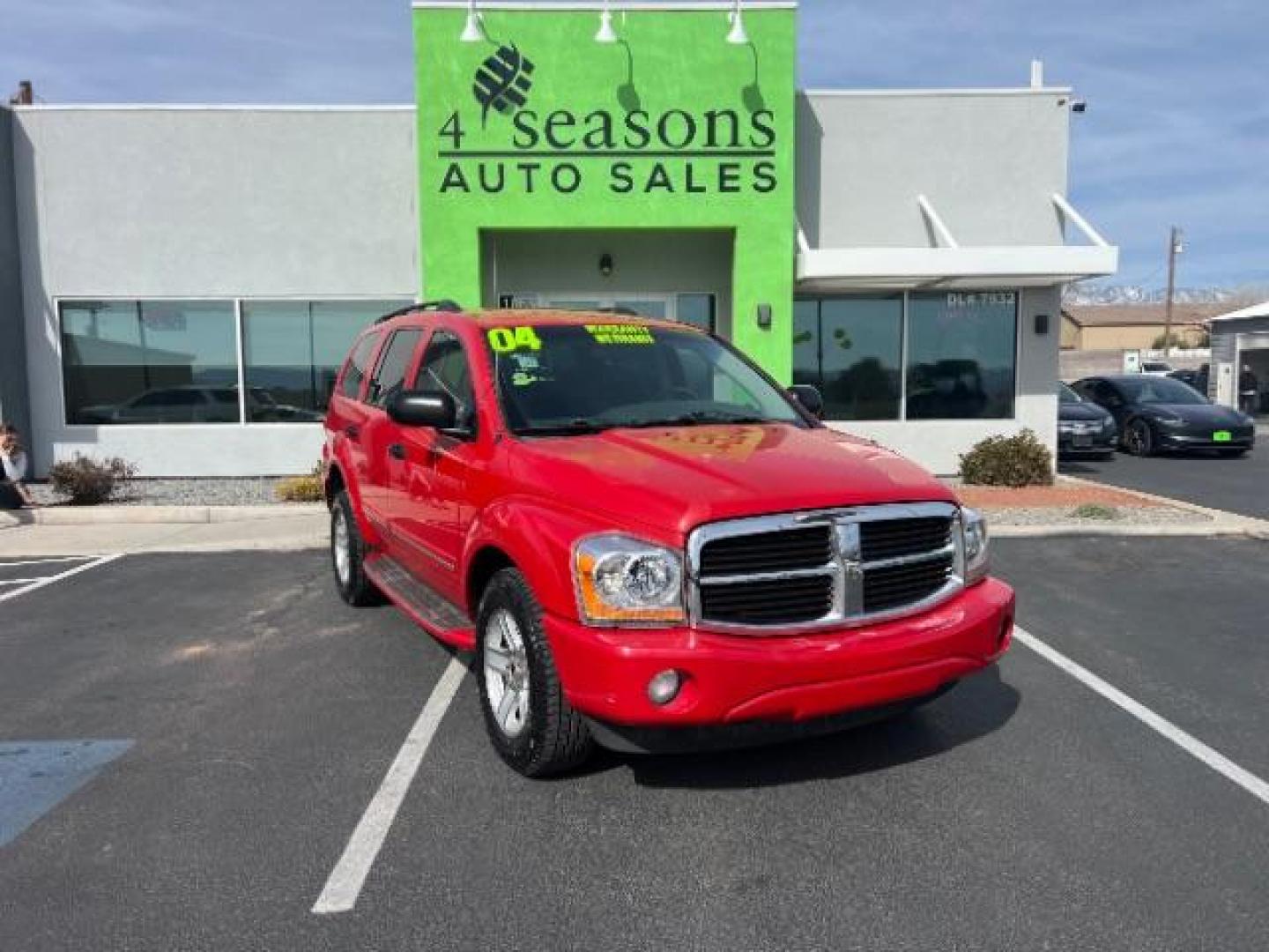 2004 Flame Red /Dark Khaki/Light Graystone Leather Interior Dodge Durango Limited 2WD (1D8HD58D14F) with an 5.7L V8 OHV 16V engine, 5-Speed Automatic transmission, located at 1865 East Red Hills Pkwy, St. George, 84770, (435) 628-0023, 37.120850, -113.543640 - We specialize in helping ALL people get the best financing available. No matter your credit score, good, bad or none we can get you an amazing rate. Had a bankruptcy, divorce, or repossessions? We give you the green light to get your credit back on the road. Low down and affordable payments that fit - Photo#0