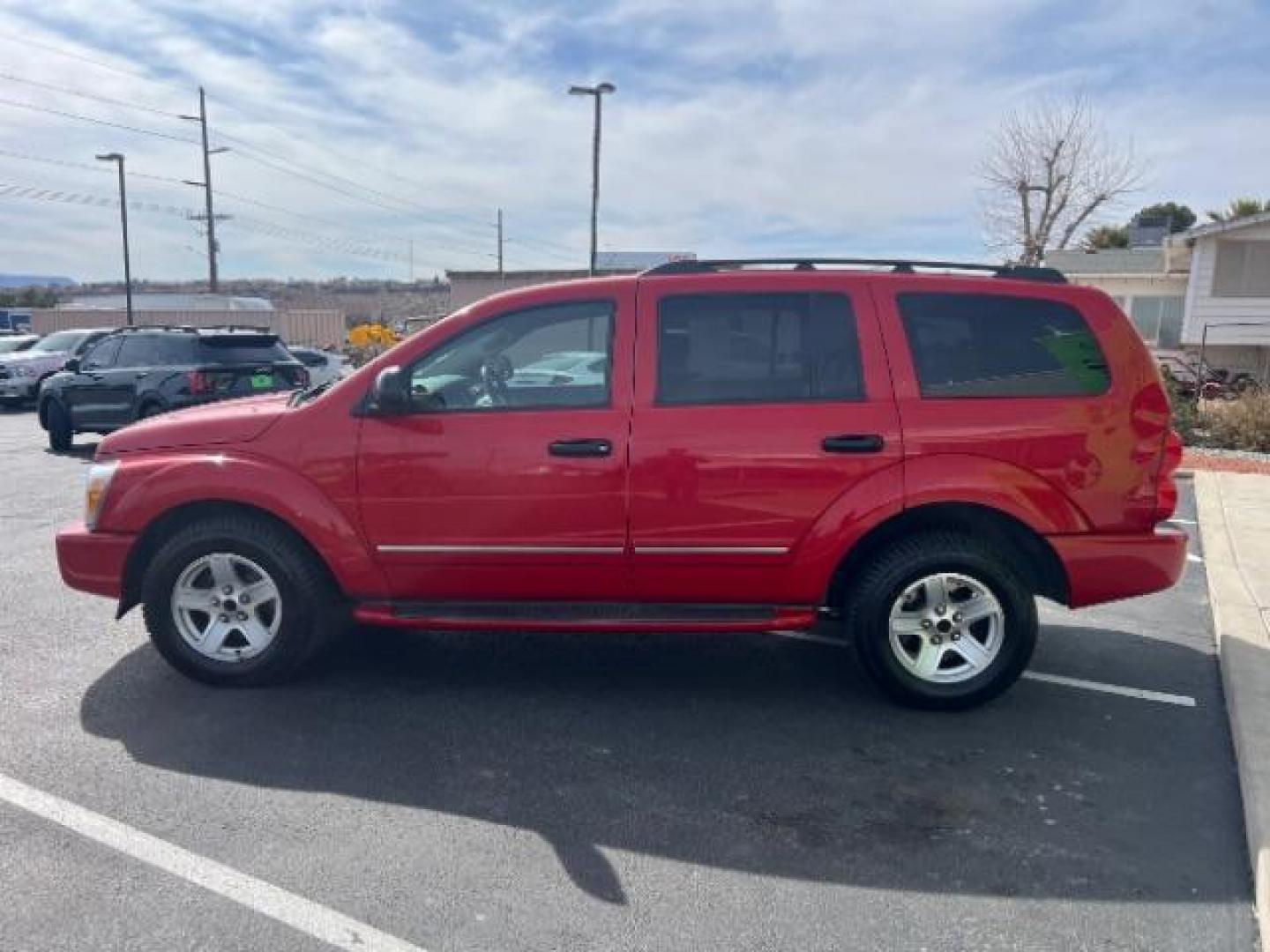 2004 Flame Red /Dark Khaki/Light Graystone Leather Interior Dodge Durango Limited 2WD (1D8HD58D14F) with an 5.7L V8 OHV 16V engine, 5-Speed Automatic transmission, located at 1865 East Red Hills Pkwy, St. George, 84770, (435) 628-0023, 37.120850, -113.543640 - We specialize in helping ALL people get the best financing available. No matter your credit score, good, bad or none we can get you an amazing rate. Had a bankruptcy, divorce, or repossessions? We give you the green light to get your credit back on the road. Low down and affordable payments that fit - Photo#3