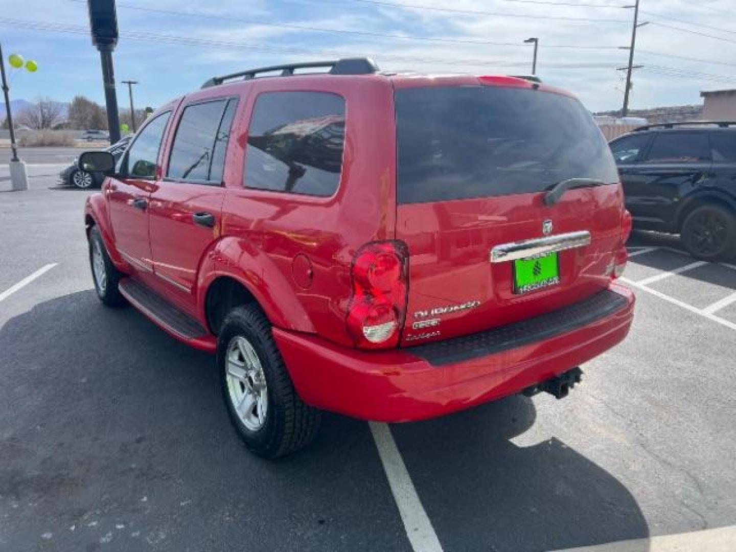 2004 Flame Red /Dark Khaki/Light Graystone Leather Interior Dodge Durango Limited 2WD (1D8HD58D14F) with an 5.7L V8 OHV 16V engine, 5-Speed Automatic transmission, located at 1865 East Red Hills Pkwy, St. George, 84770, (435) 628-0023, 37.120850, -113.543640 - We specialize in helping ALL people get the best financing available. No matter your credit score, good, bad or none we can get you an amazing rate. Had a bankruptcy, divorce, or repossessions? We give you the green light to get your credit back on the road. Low down and affordable payments that fit - Photo#4