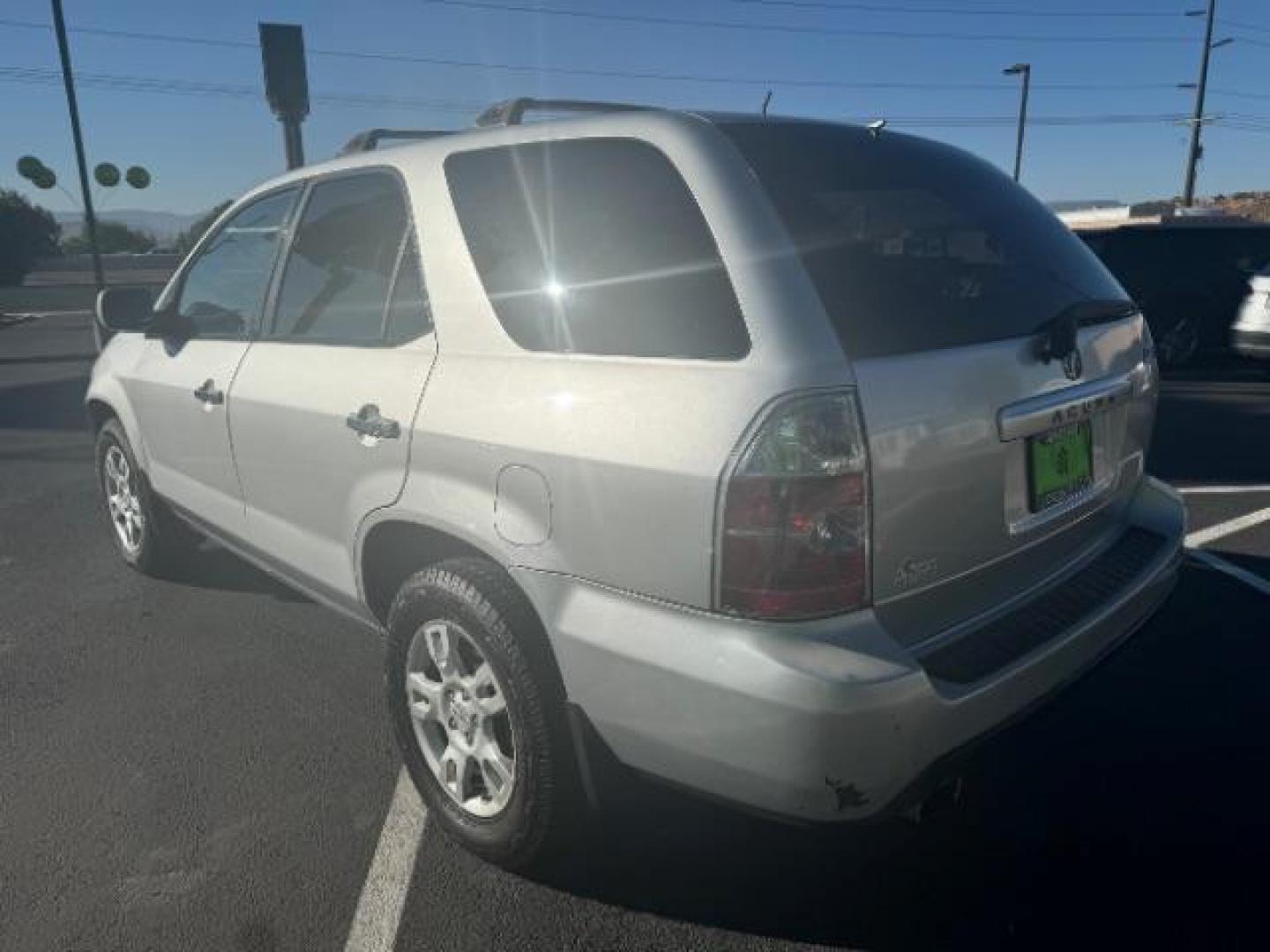 2005 Billet Silver Metall /Quartz Leather Inter Acura MDX Touring with Navigat (2HNYD18925H) with an 3.5L V6 SOHC 24V engine, 5-Speed Automatic transmission, located at 1865 East Red Hills Pkwy, St. George, 84770, (435) 628-0023, 37.120850, -113.543640 - We specialize in helping ALL people get the best financing available. No matter your credit score, good, bad or none we can get you an amazing rate. Had a bankruptcy, divorce, or repossessions? We give you the green light to get your credit back on the road. Low down and affordable payments that fit - Photo#4