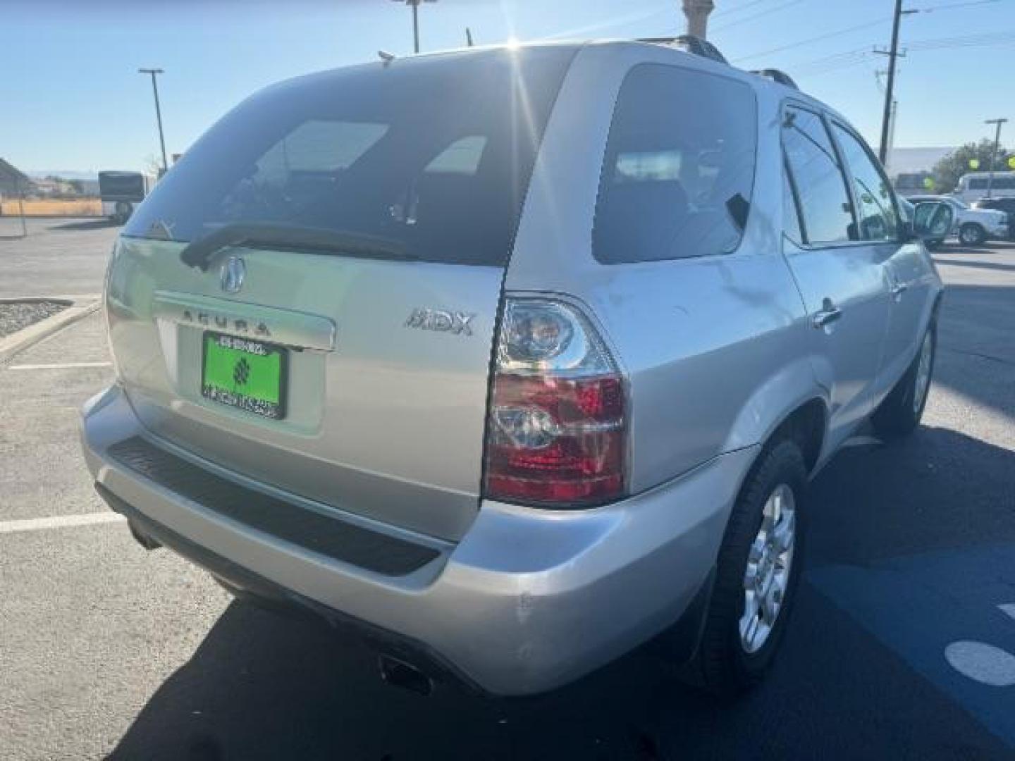 2005 Billet Silver Metall /Quartz Leather Inter Acura MDX Touring with Navigat (2HNYD18925H) with an 3.5L V6 SOHC 24V engine, 5-Speed Automatic transmission, located at 1865 East Red Hills Pkwy, St. George, 84770, (435) 628-0023, 37.120850, -113.543640 - We specialize in helping ALL people get the best financing available. No matter your credit score, good, bad or none we can get you an amazing rate. Had a bankruptcy, divorce, or repossessions? We give you the green light to get your credit back on the road. Low down and affordable payments that fit - Photo#6