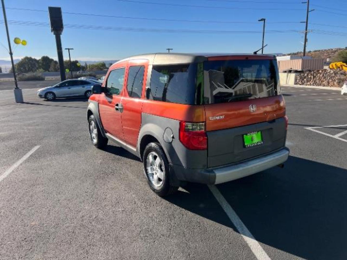 2004 Sunset Orange Pearl /Black/Gray Cloth Int Honda Element EX 2WD AT (5J6YH185X4L) with an 2.4L L4 DOHC 16V engine, 4-Speed Automatic transmission, located at 940 North Main Street, Cedar City, UT, 84720, (435) 628-0023, 37.692936, -113.061897 - We specialize in helping ALL people get the best financing available. No matter your credit score, good, bad or none we can get you an amazing rate. Had a bankruptcy, divorce, or repossessions? We give you the green light to get your credit back on the road. Low down and affordable payments that fit - Photo#4