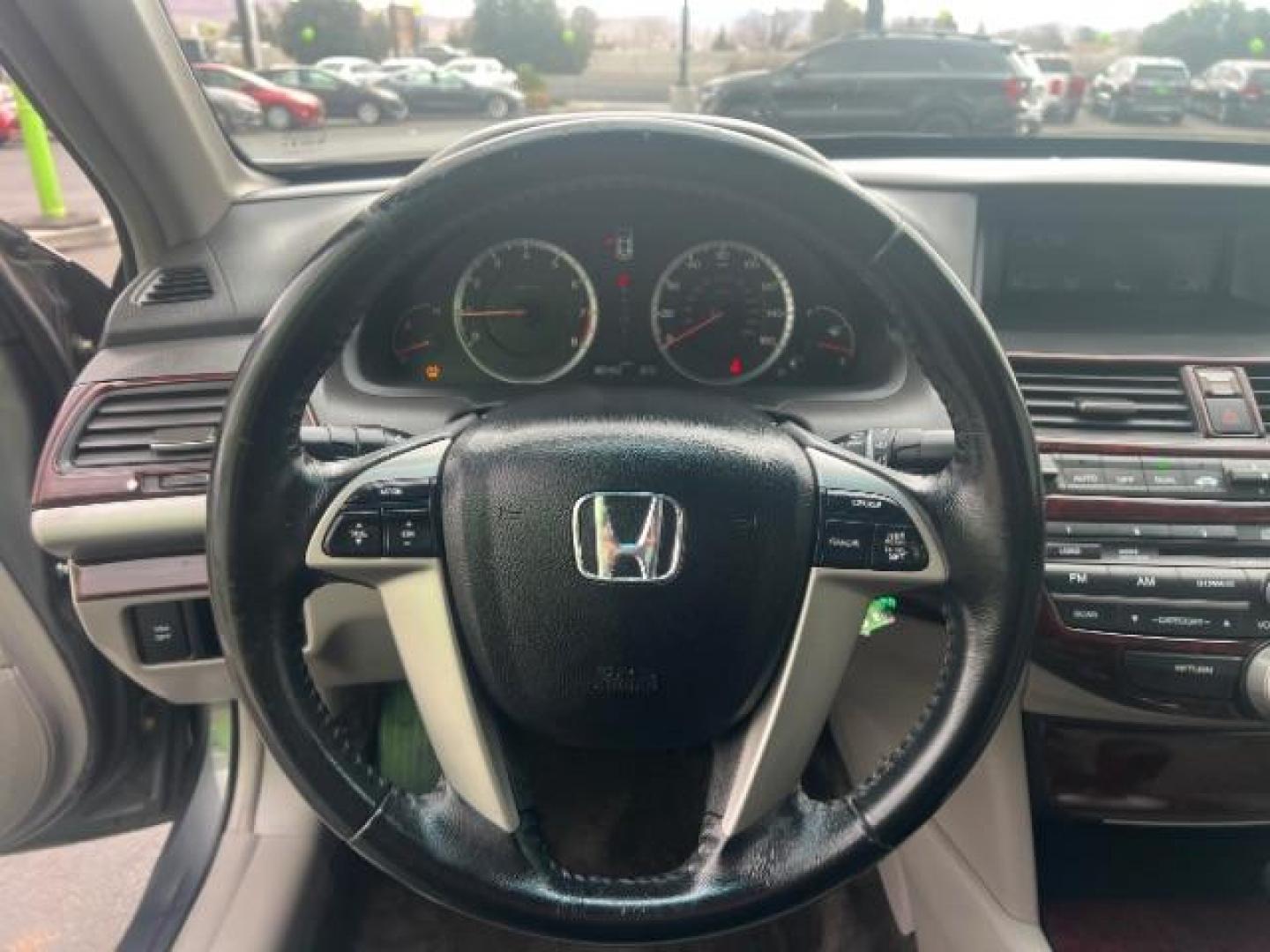 2009 Polished Metal Metallic /Ivory Leather Interior Honda Accord EX-L V-6 Sedan AT (1HGCP36809A) with an 3.5L V6 SOHC 24V engine, 5-Speed Automatic transmission, located at 1865 East Red Hills Pkwy, St. George, 84770, (435) 628-0023, 37.120850, -113.543640 - We specialize in helping ALL people get the best financing available. No matter your credit score, good, bad or none we can get you an amazing rate. Had a bankruptcy, divorce, or repossessions? We give you the green light to get your credit back on the road. Low down and affordable payments that fit - Photo#15