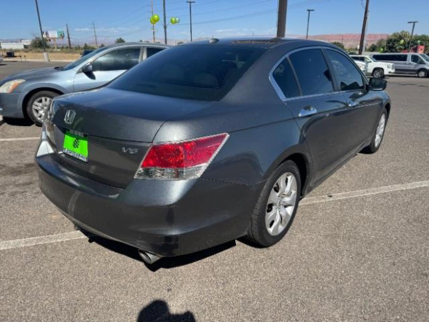 2009 Polished Metal Metal /Gray Leather Interio Honda Accord EX-L V-6 Sedan AT (1HGCP36809A) with an 3.5L V6 SOHC 24V engine, 5-Speed Automatic transmission, located at 1865 East Red Hills Pkwy, St. George, 84770, (435) 628-0023, 37.120850, -113.543640 - Photo#8