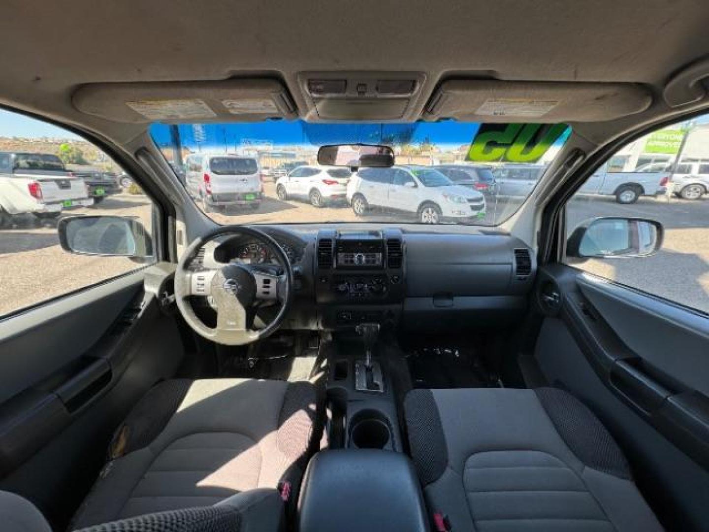 2005 Red Brawn /Desert Cloth Interior Nissan Xterra S 4WD (5N1AN08W55C) with an 4.0L V6 DOHC 24V engine, 5-Speed Automatic transmission, located at 1865 East Red Hills Pkwy, St. George, 84770, (435) 628-0023, 37.120850, -113.543640 - Photo#12