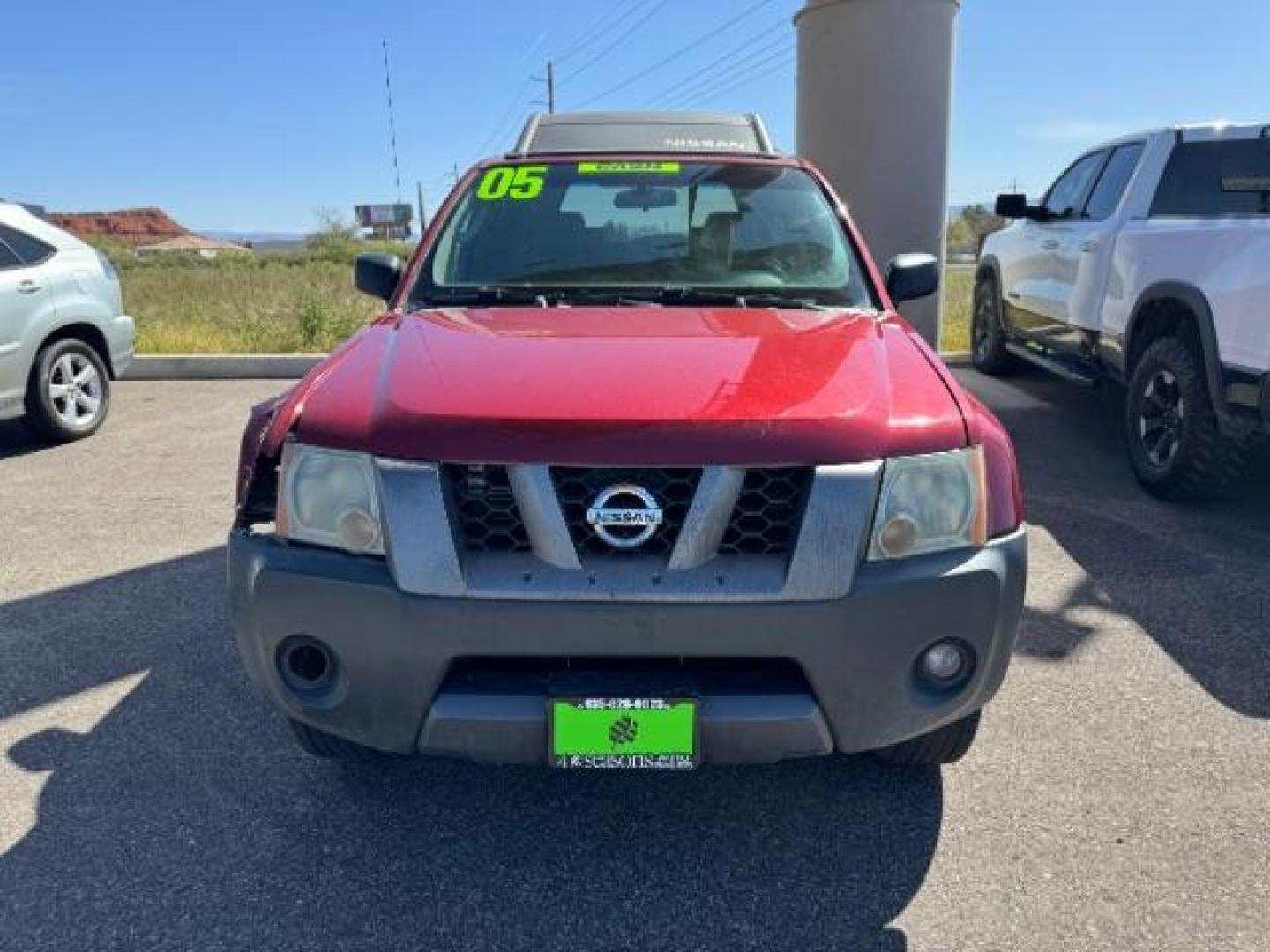 2005 Red Brawn /Desert Cloth Interior Nissan Xterra S 4WD (5N1AN08W55C) with an 4.0L V6 DOHC 24V engine, 5-Speed Automatic transmission, located at 1865 East Red Hills Pkwy, St. George, 84770, (435) 628-0023, 37.120850, -113.543640 - Photo#1