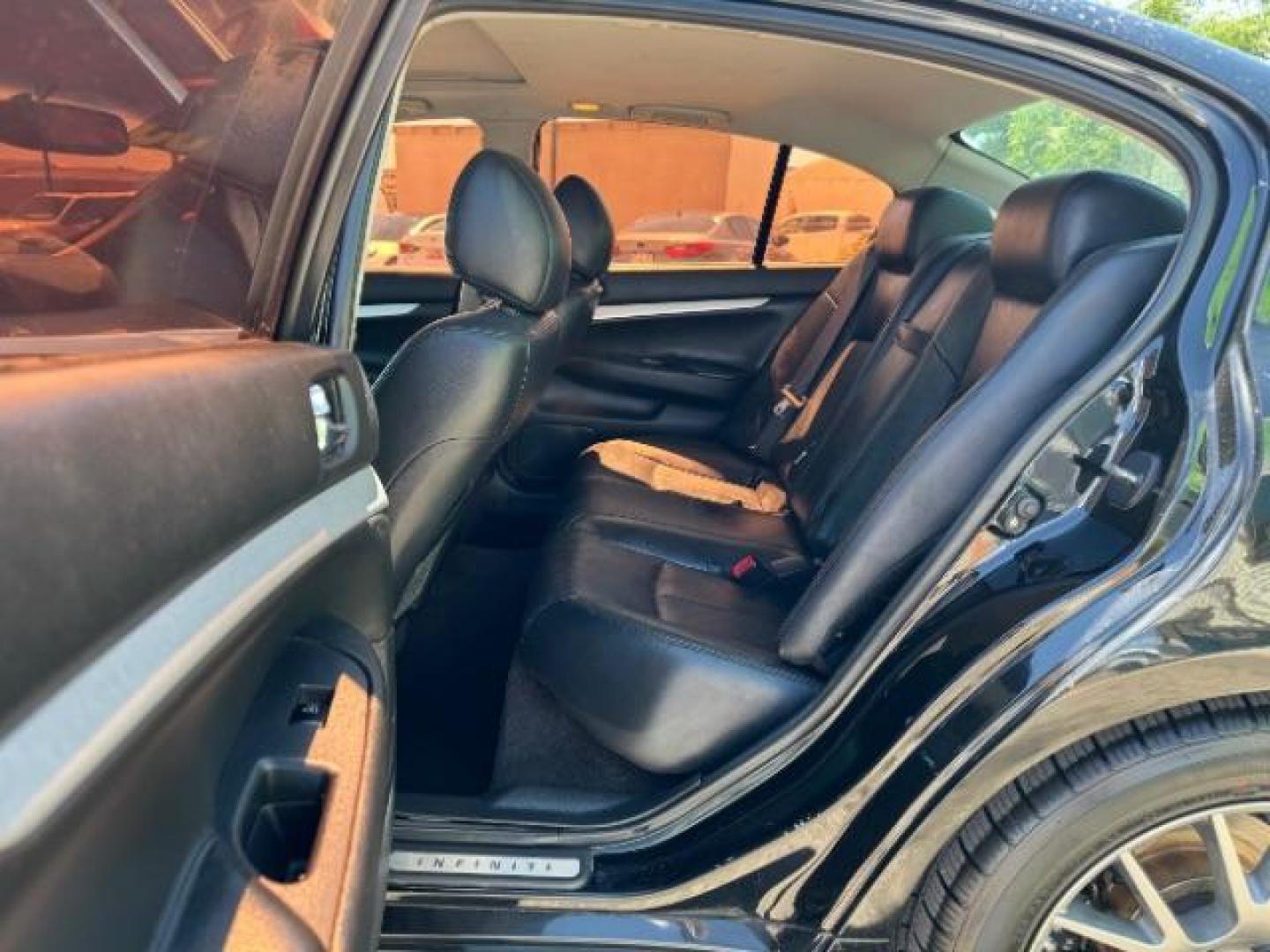 2009 Black Obsidian /Graphite Leather Int Infiniti G Sedan G37 (JNKCV61E39M) with an 3.7L V6 DOHC 24V engine, 5-Speed Automatic transmission, located at 1865 East Red Hills Pkwy, St. George, 84770, (435) 628-0023, 37.120850, -113.543640 - We specialize in helping ALL people get the best financing available. No matter your credit score, good, bad or none we can get you an amazing rate. Had a bankruptcy, divorce, or repossessions? We give you the green light to get your credit back on the road. Low down and affordable payments that fit - Photo#17