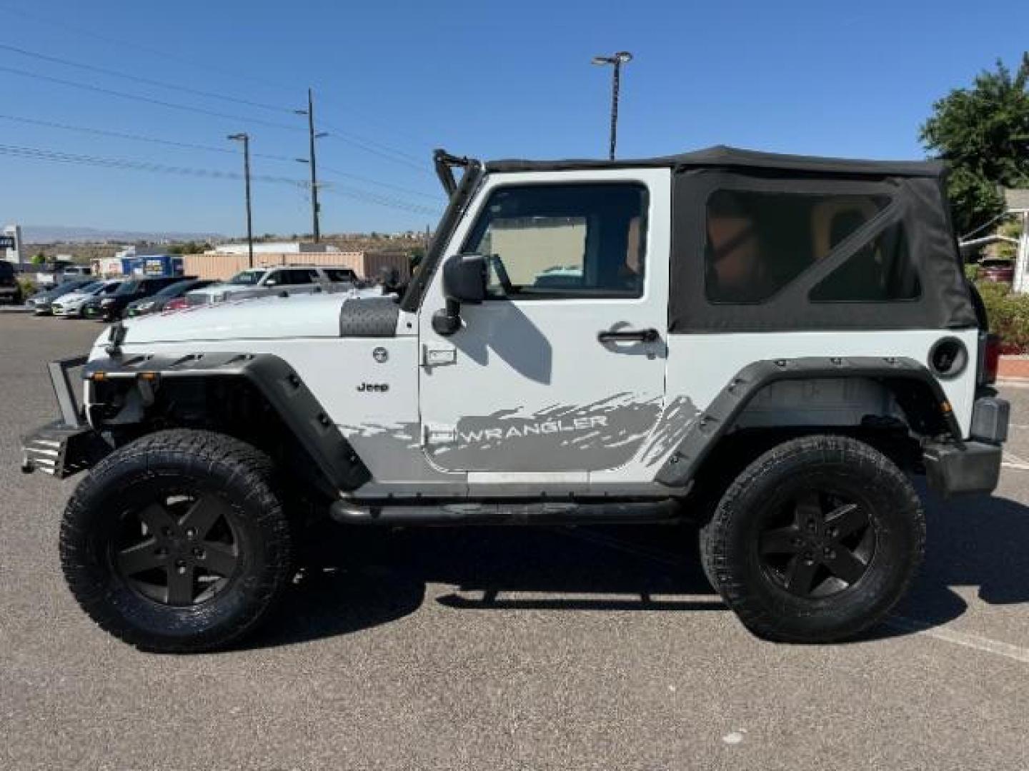 2014 Bright White Clearcoat /Black Jeep Wrangler Sport 4WD (1C4AJWAG6EL) with an 3.6L V6 DOHC 24V FFV engine, 5-Speed Automatic transmission, located at 1865 East Red Hills Pkwy, St. George, 84770, (435) 628-0023, 37.120850, -113.543640 - We specialize in helping ALL people get the best financing available. No matter your credit score, good, bad or none we can get you an amazing rate. Had a bankruptcy, divorce, or repossessions? We give you the green light to get your credit back on the road. Low down and affordable payments that fit - Photo#3