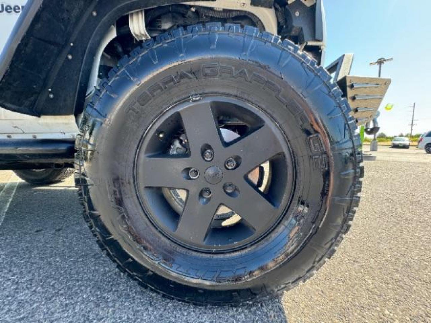 2014 Bright White Clearcoat /Black Jeep Wrangler Sport 4WD (1C4AJWAG6EL) with an 3.6L V6 DOHC 24V FFV engine, 5-Speed Automatic transmission, located at 1865 East Red Hills Pkwy, St. George, 84770, (435) 628-0023, 37.120850, -113.543640 - We specialize in helping ALL people get the best financing available. No matter your credit score, good, bad or none we can get you an amazing rate. Had a bankruptcy, divorce, or repossessions? We give you the green light to get your credit back on the road. Low down and affordable payments that fit - Photo#8