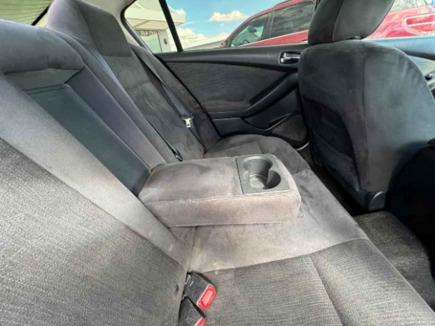 2010 Ocean Gray Metallic /Charcoal Cloth Interior Nissan Altima 2.5 S (1N4AL2AP2AN) with an 2.5L L4 DOHC 16V engine, Continuously Variable Transmission transmission, located at 940 North Main Street, Cedar City, UT, 84720, (435) 628-0023, 37.692936, -113.061897 - Photo#28