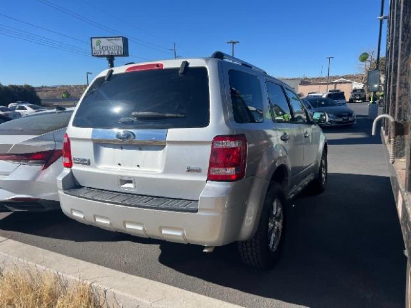 2011 Ingot Silver Metalli /Charcoal Black Leath Ford Escape Limited FWD (1FMCU0EG7BK) with an 3.0L V6 DOHC 24V engine, 6-Speed Automatic transmission, located at 1865 East Red Hills Pkwy, St. George, 84770, (435) 628-0023, 37.120850, -113.543640 - This vehicle is a Mechanic Special. This means it will need some love. Runs a drives fine but has body damage, leaks or other mechanical issues. It did NOT pass our 50 point inspection. Get a great deal on a less than perfect car. These cars do NOT qualify for our in house financing. Cash and carry, - Photo#5