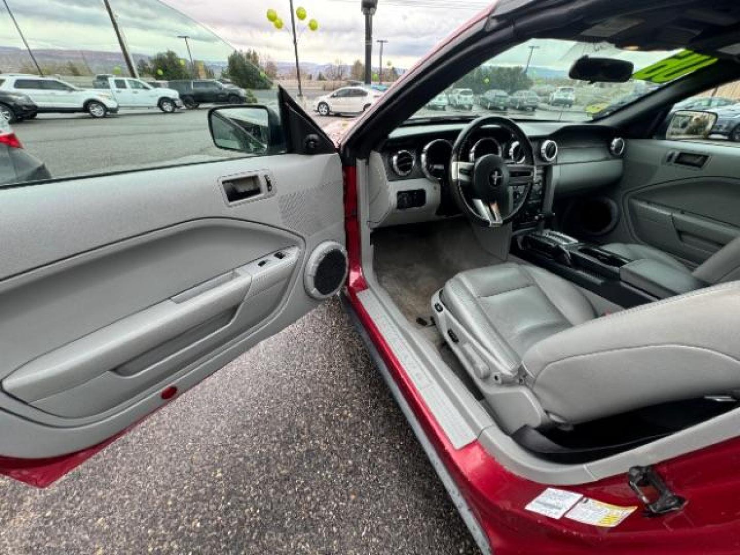 2006 Red Fire Metallic wi /Dark Charcoal/Red Le Ford Mustang V6 Deluxe Convertibl (1ZVFT84N065) with an 4.0L V6 SOHC 12V engine, 5-Speed Automatic transmission, located at 1865 East Red Hills Pkwy, St. George, 84770, (435) 628-0023, 37.120850, -113.543640 - We specialize in helping ALL people get the best financing available. No matter your credit score, good, bad or none we can get you an amazing rate. Had a bankruptcy, divorce, or repossessions? We give you the green light to get your credit back on the road. Low down and affordable payments that fit - Photo#9