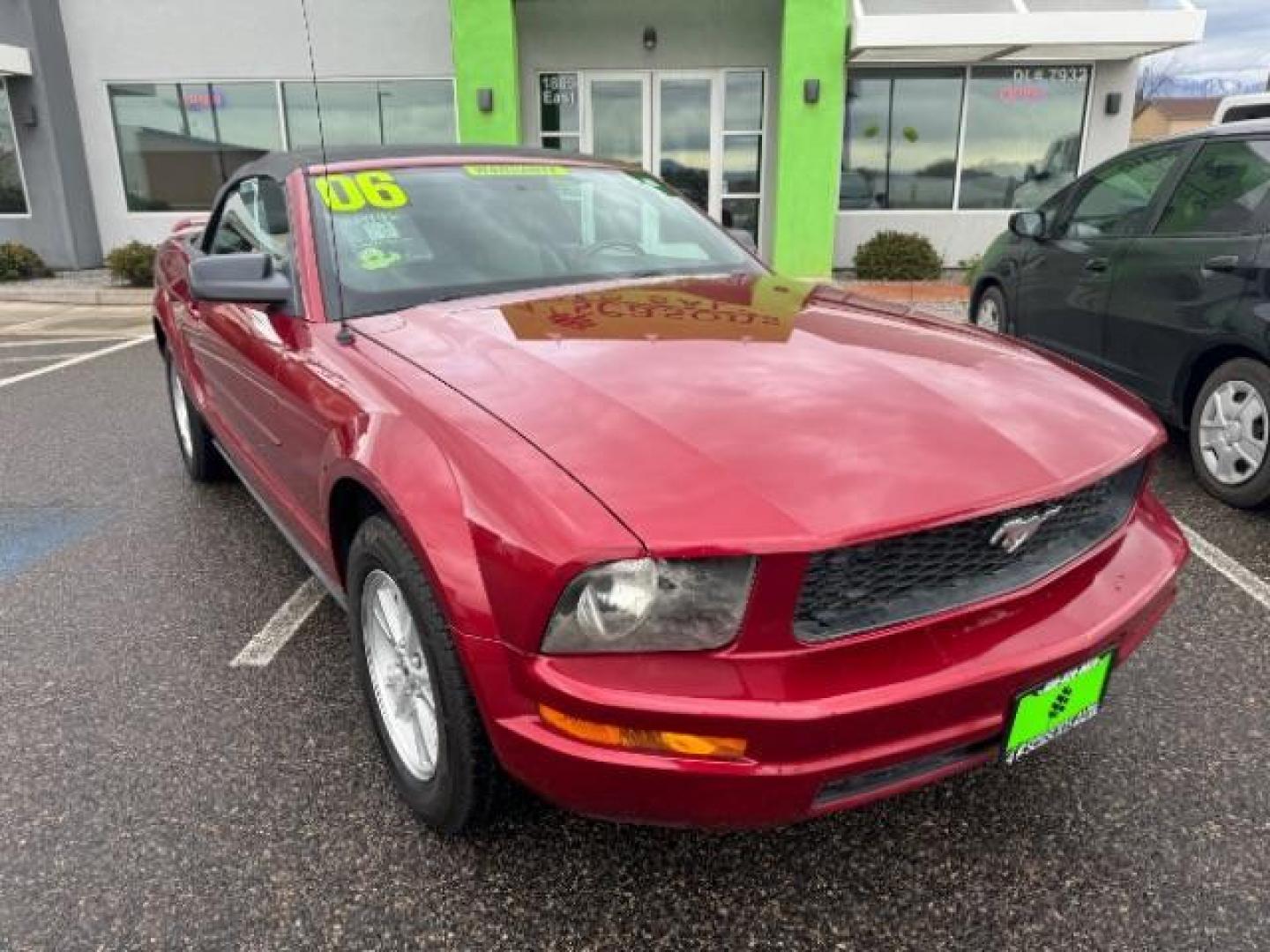 2006 Red Fire Metallic wi /Dark Charcoal/Red Le Ford Mustang V6 Deluxe Convertibl (1ZVFT84N065) with an 4.0L V6 SOHC 12V engine, 5-Speed Automatic transmission, located at 1865 East Red Hills Pkwy, St. George, 84770, (435) 628-0023, 37.120850, -113.543640 - We specialize in helping ALL people get the best financing available. No matter your credit score, good, bad or none we can get you an amazing rate. Had a bankruptcy, divorce, or repossessions? We give you the green light to get your credit back on the road. Low down and affordable payments that fit - Photo#1