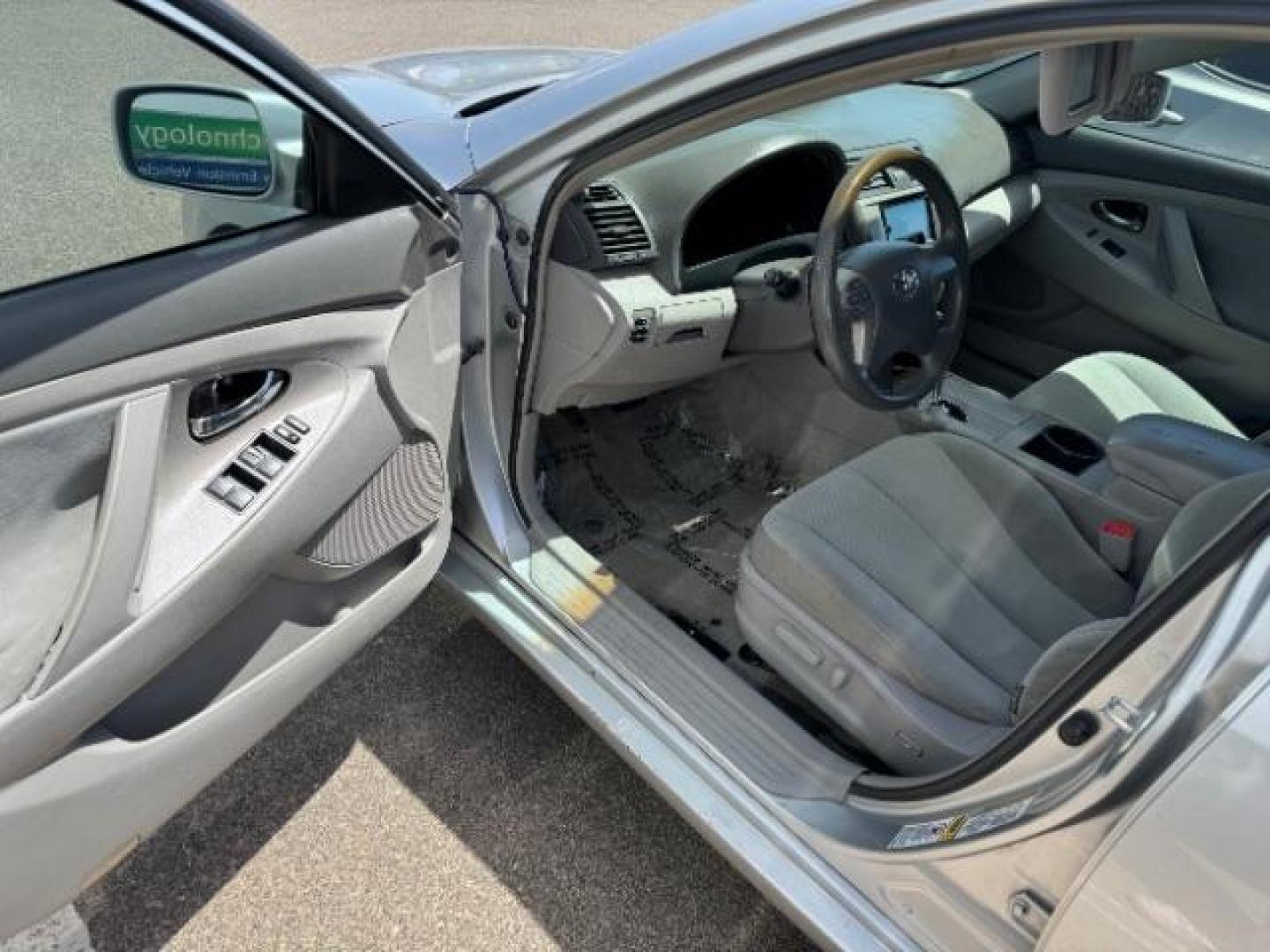 2007 Titanium Metallic /Bisque Cloth Interio Toyota Camry LE V6 (4T1BK46KX7U) with an 3.5L V6 DOHC 24V engine, 6-Speed Automatic transmission, located at 940 North Main Street, Cedar City, UT, 84720, (435) 628-0023, 37.692936, -113.061897 - We specialize in helping ALL people get the best financing available. No matter your credit score, good, bad or none we can get you an amazing rate. Had a bankruptcy, divorce, or repossessions? We give you the green light to get your credit back on the road. Low down and affordable payments that fit - Photo#13