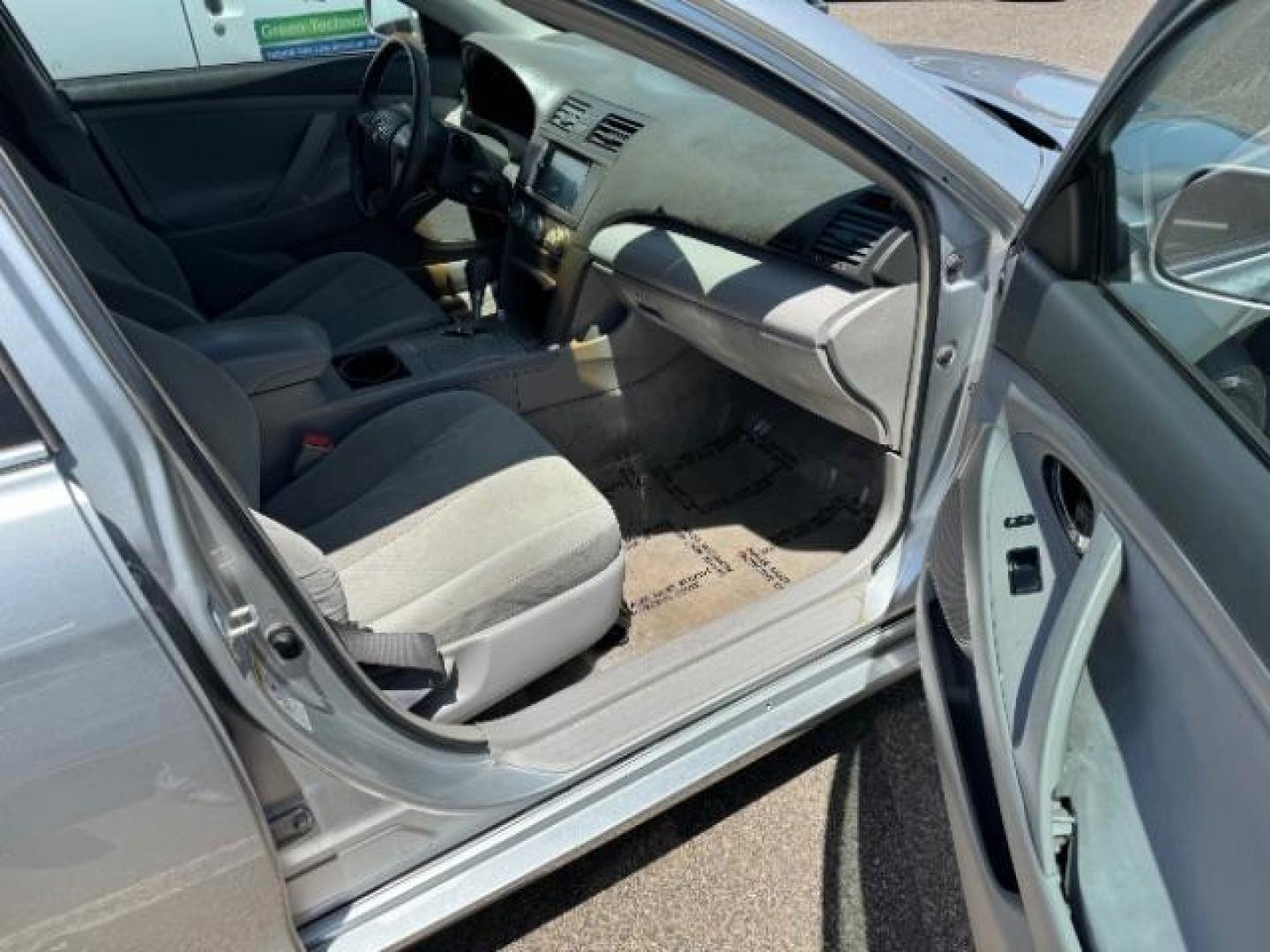 2007 Titanium Metallic /Bisque Cloth Interio Toyota Camry LE V6 (4T1BK46KX7U) with an 3.5L V6 DOHC 24V engine, 6-Speed Automatic transmission, located at 940 North Main Street, Cedar City, UT, 84720, (435) 628-0023, 37.692936, -113.061897 - We specialize in helping ALL people get the best financing available. No matter your credit score, good, bad or none we can get you an amazing rate. Had a bankruptcy, divorce, or repossessions? We give you the green light to get your credit back on the road. Low down and affordable payments that fit - Photo#31