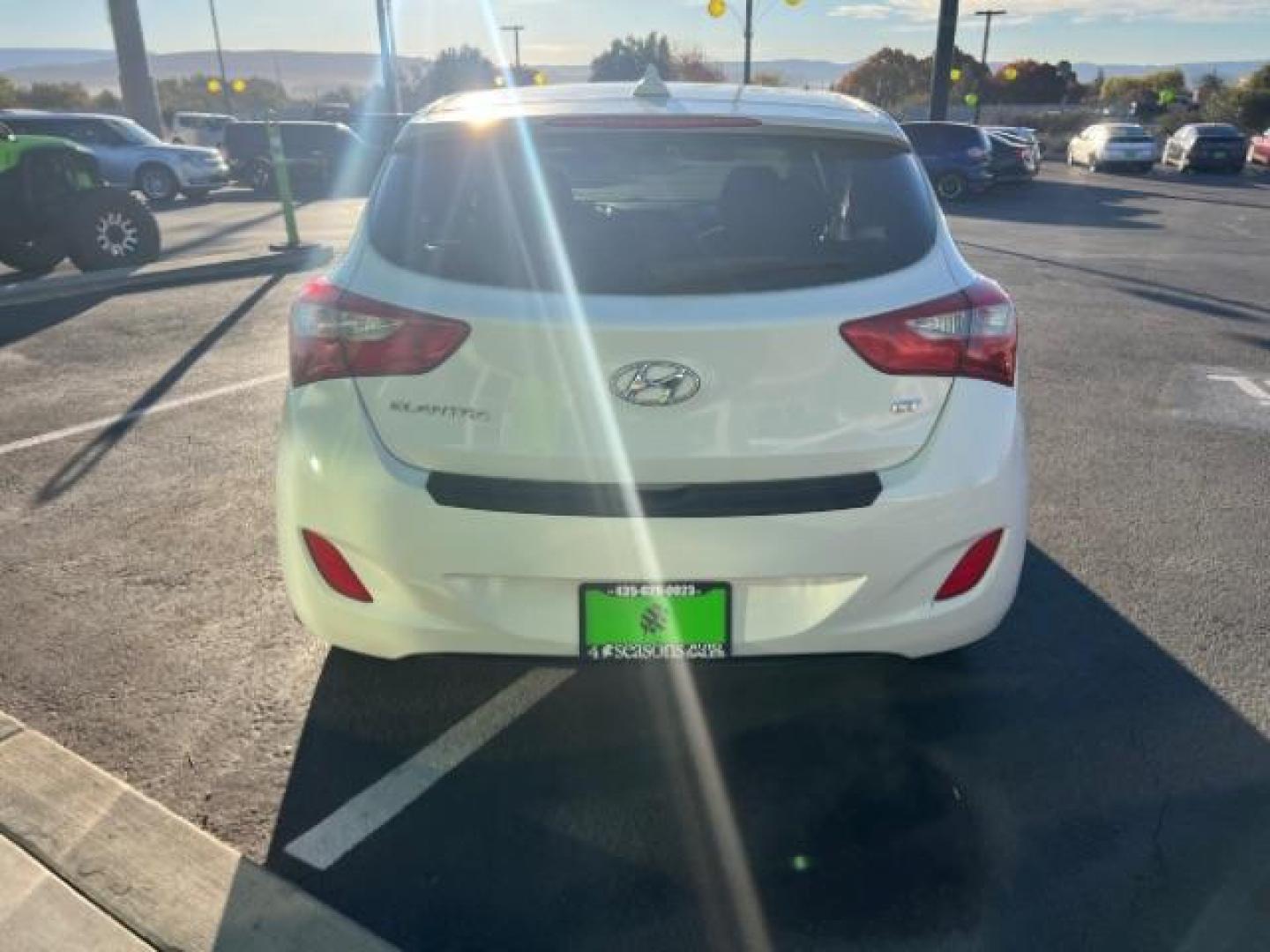 2013 Monaco White /Beige Cloth Interior Hyundai Elantra GT A/T (KMHD35LE6DU) with an 1.8L L4 16V DOHC engine, 6-Speed Automatic transmission, located at 1865 East Red Hills Pkwy, St. George, 84770, (435) 628-0023, 37.120850, -113.543640 - We specialize in helping ALL people get the best financing available. No matter your credit score, good, bad or none we can get you an amazing rate. Had a bankruptcy, divorce, or repossessions? We give you the green light to get your credit back on the road. Low down and affordable payments that fit - Photo#5