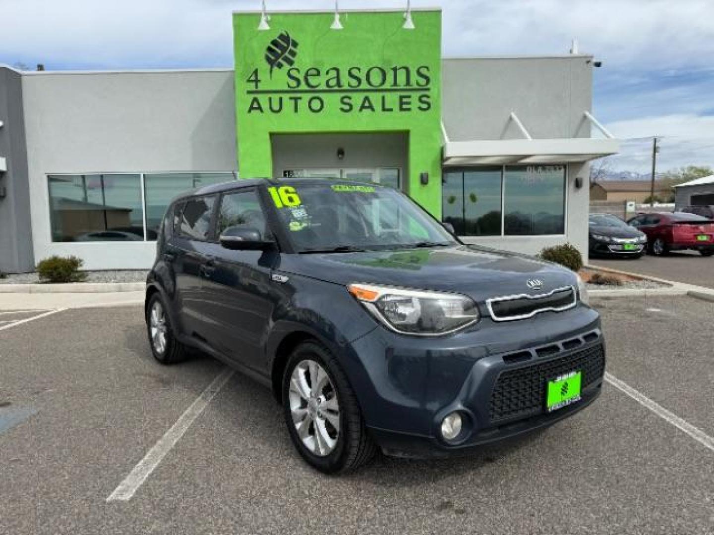 2016 Fathom Blue /Black, leather Kia Soul ! (KNDJX3A50G7) with an 2.0L L4 DOHC 16V engine, 6-Speed Automatic transmission, located at 940 North Main Street, Cedar City, UT, 84720, (435) 628-0023, 37.692936, -113.061897 - Photo#0