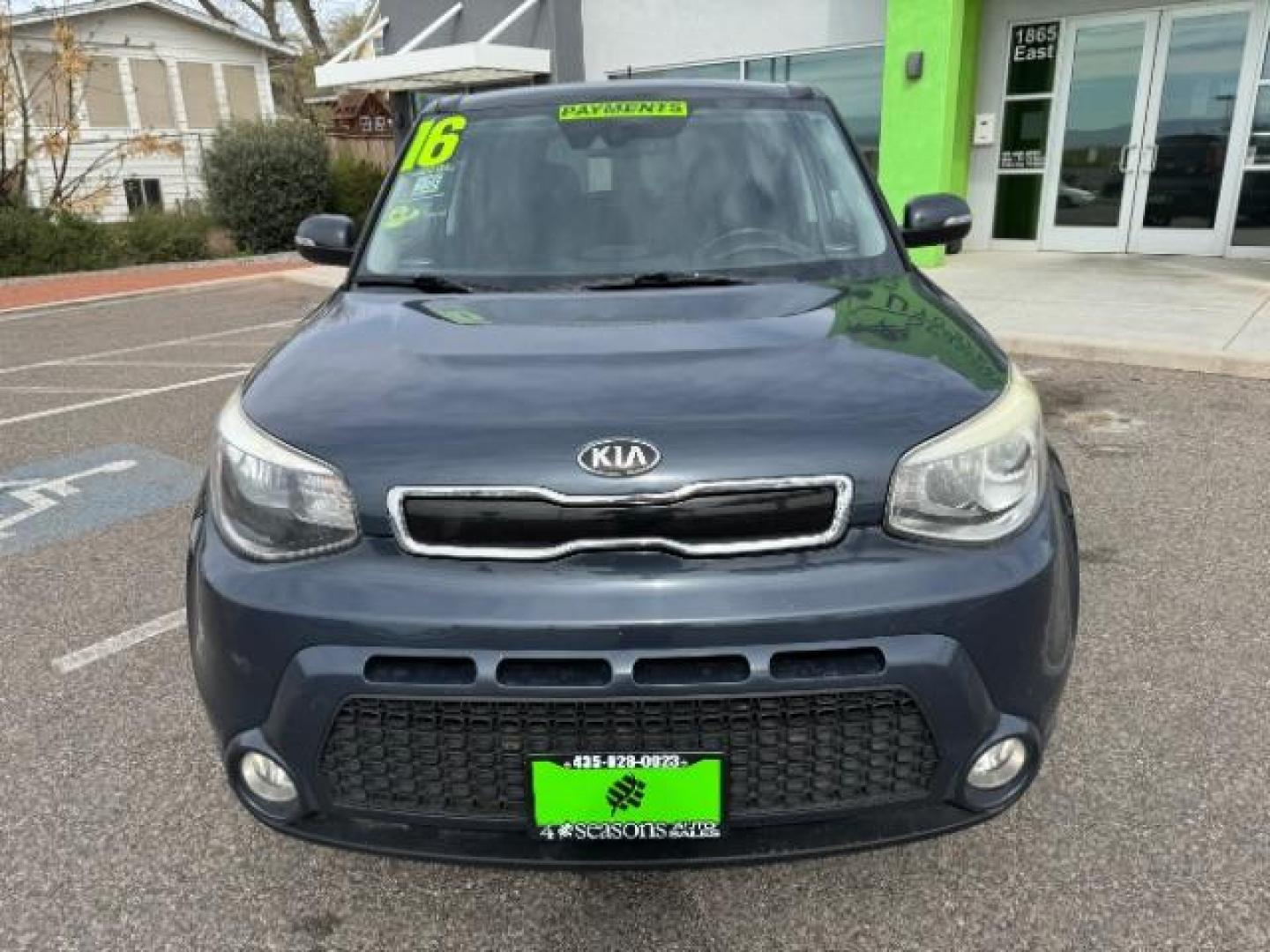 2016 Fathom Blue /Black, leather Kia Soul ! (KNDJX3A50G7) with an 2.0L L4 DOHC 16V engine, 6-Speed Automatic transmission, located at 940 North Main Street, Cedar City, UT, 84720, (435) 628-0023, 37.692936, -113.061897 - Photo#2