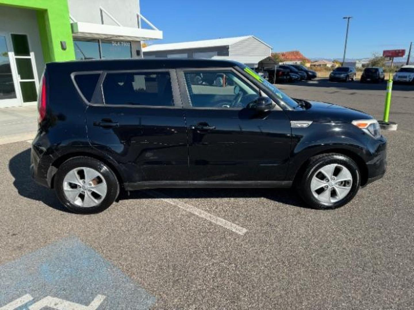 2014 Shadow Black /Black Kia Soul Base (KNDJN2A21E7) with an 1.6L L4 DOHC 16V engine, 6-Speed Manual transmission, located at 1865 East Red Hills Pkwy, St. George, 84770, (435) 628-0023, 37.120850, -113.543640 - We specialize in helping ALL people get the best financing available. No matter your credit score, good, bad or none we can get you an amazing rate. Had a bankruptcy, divorce, or repossessions? We give you the green light to get your credit back on the road. Low down and affordable payments that fit - Photo#9